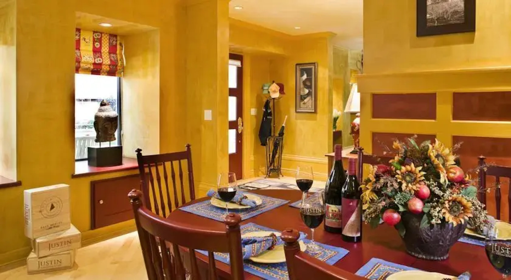 JUSTIN Vineyards & Winery