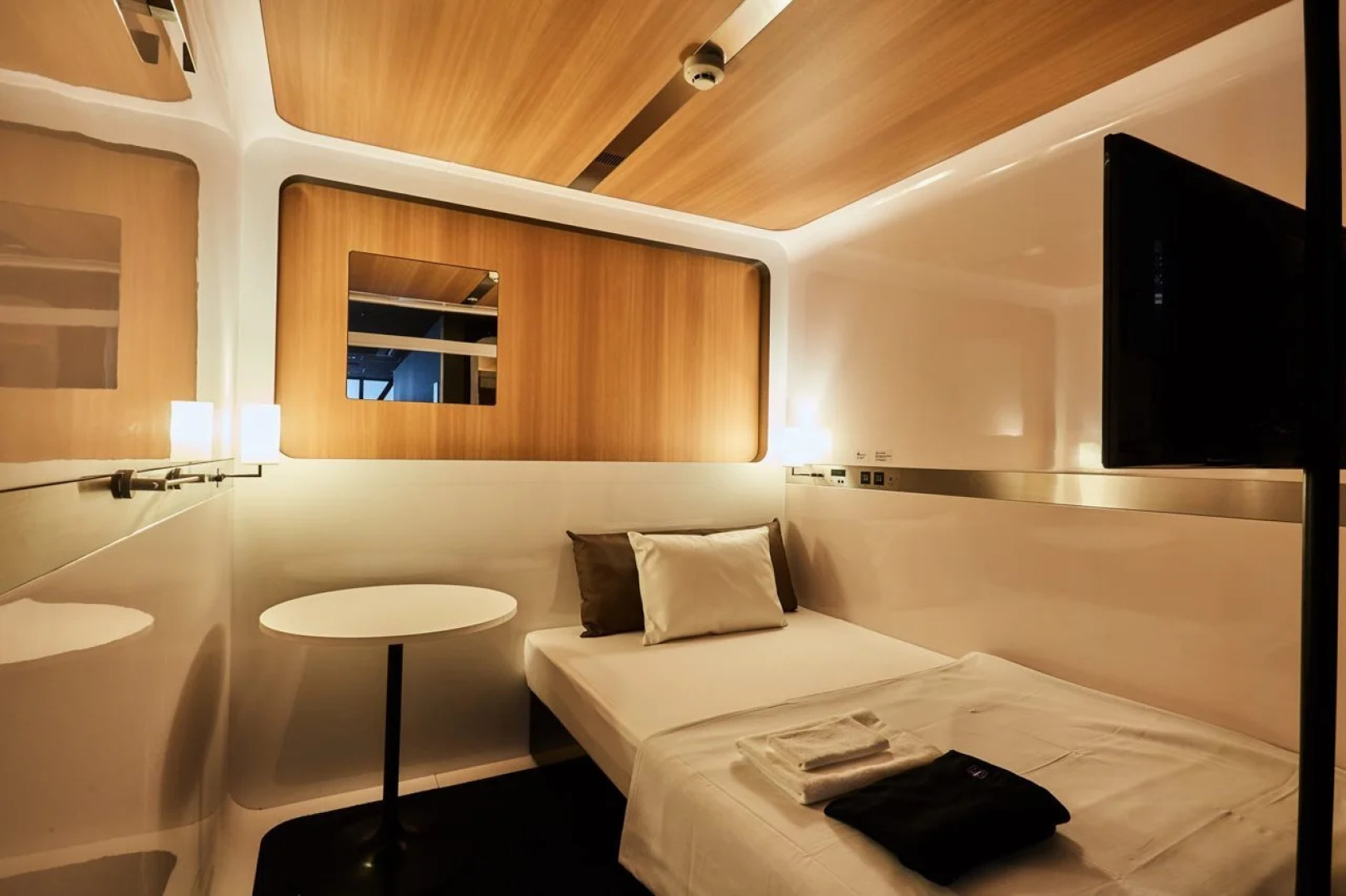 First Cabin Atagoyama