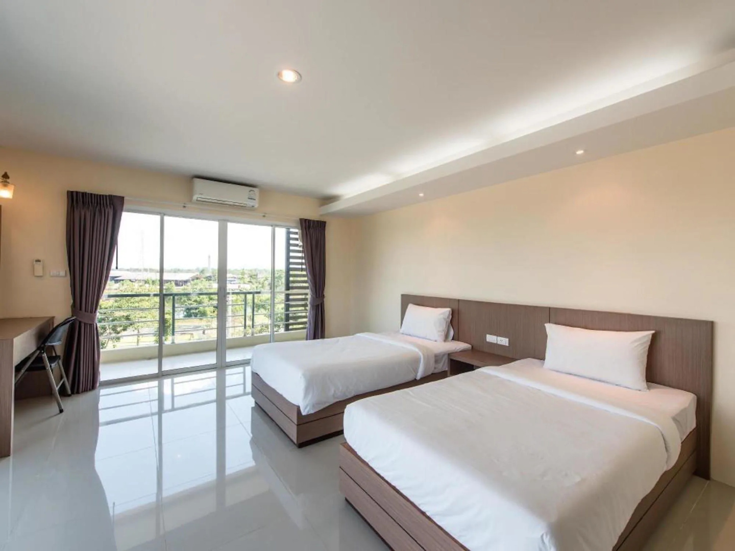 OYO 488 Delight Residence