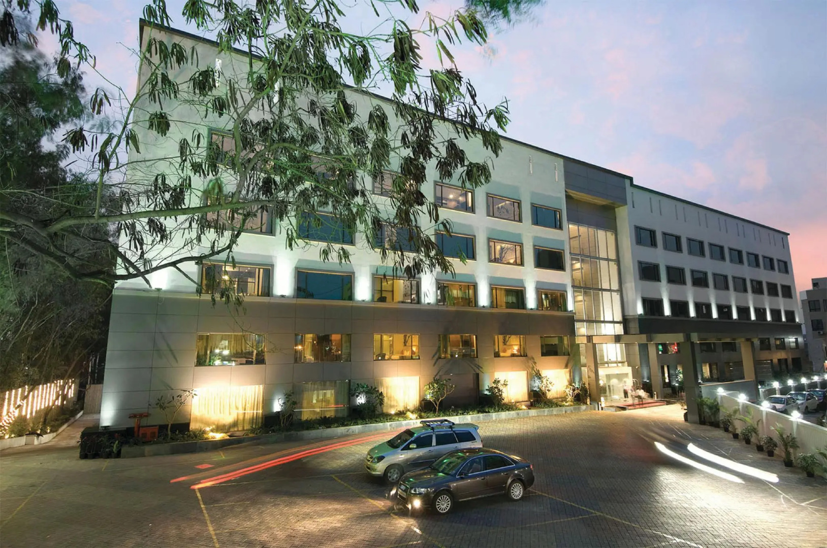 Mind Space Hotel Pimpri