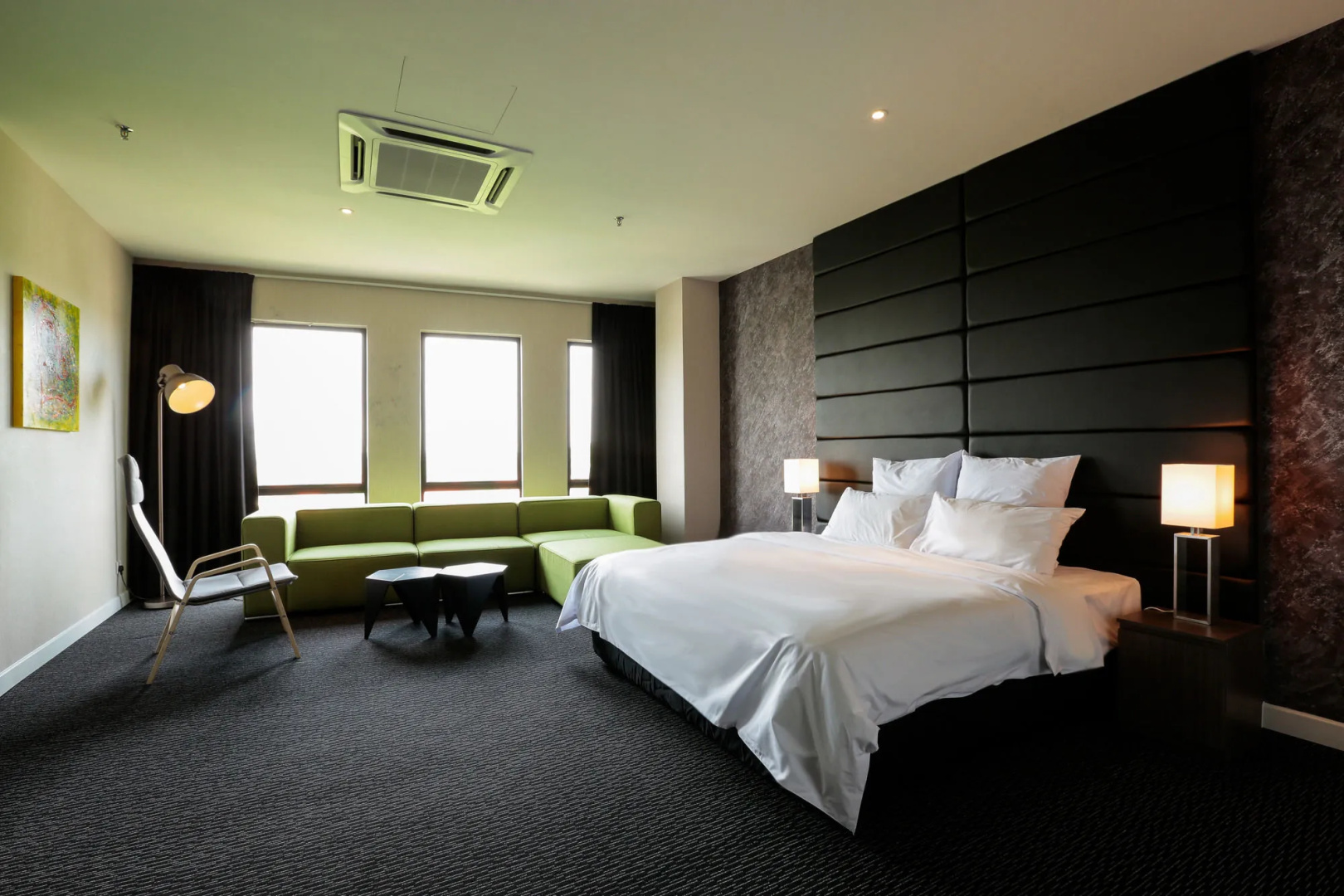 Lax Boutique Hotel