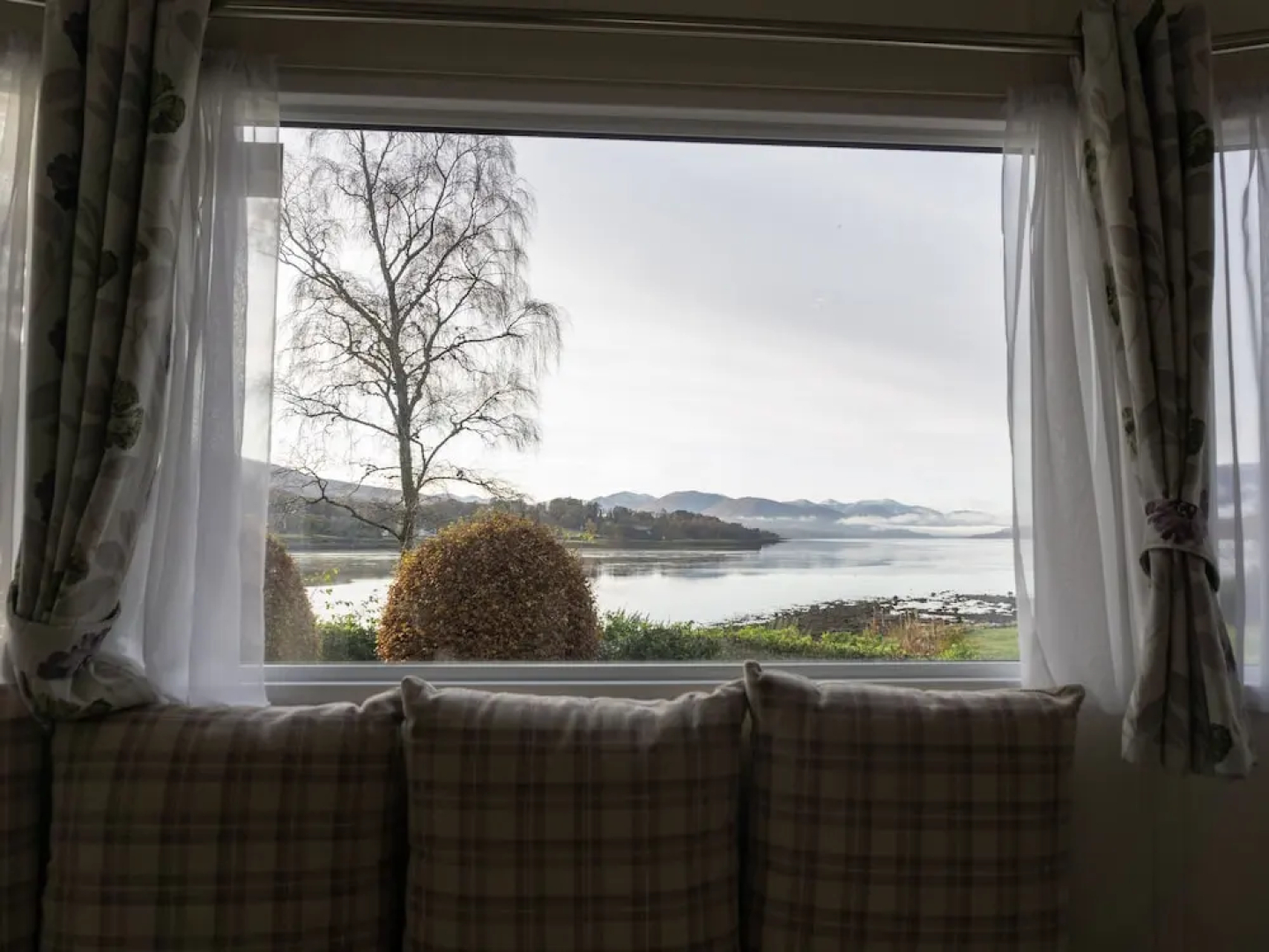 Linnhe Lochside Holidays