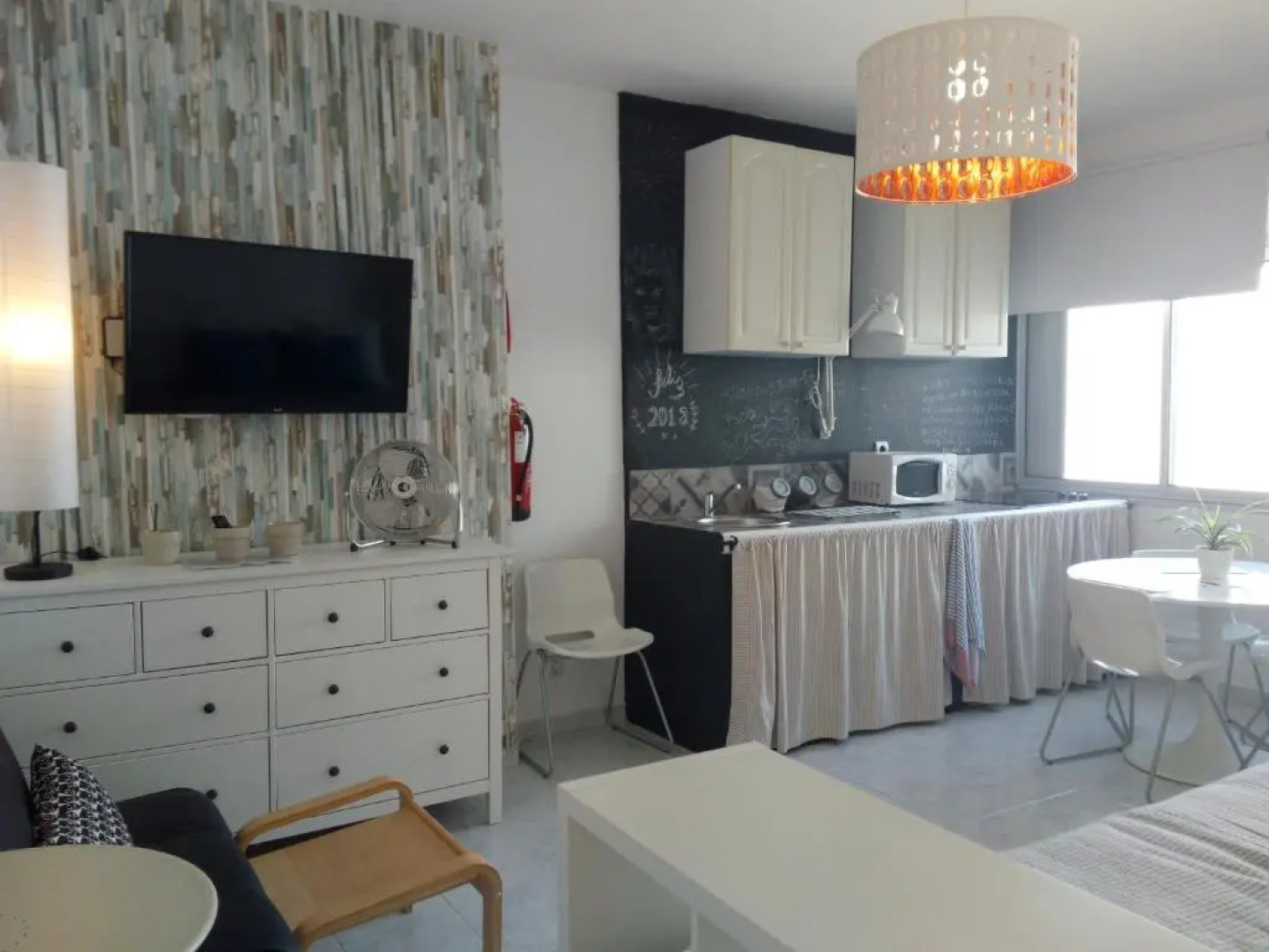 In Bed with Lisbon 8N