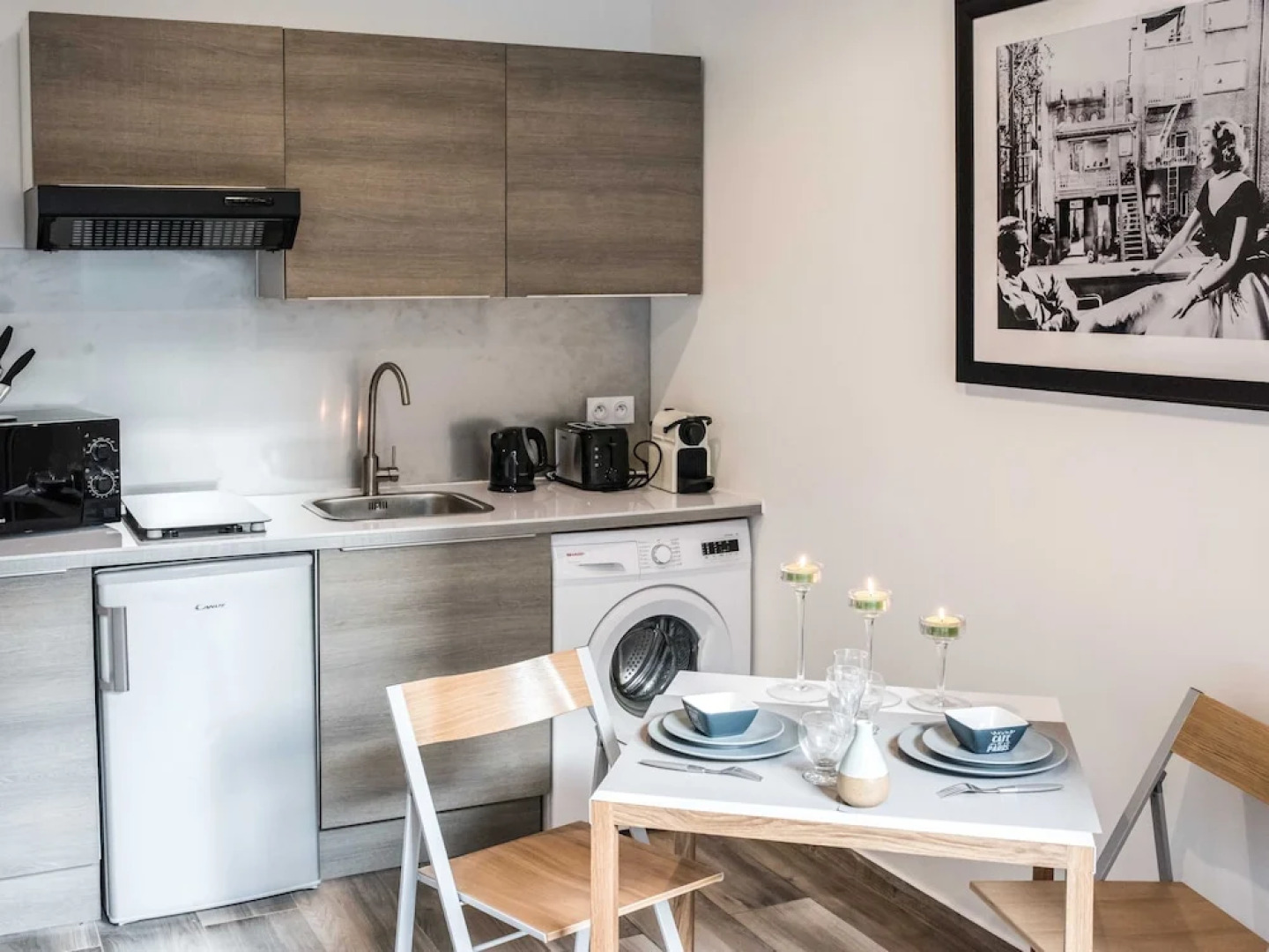 La Cle des Expos "In Paris"