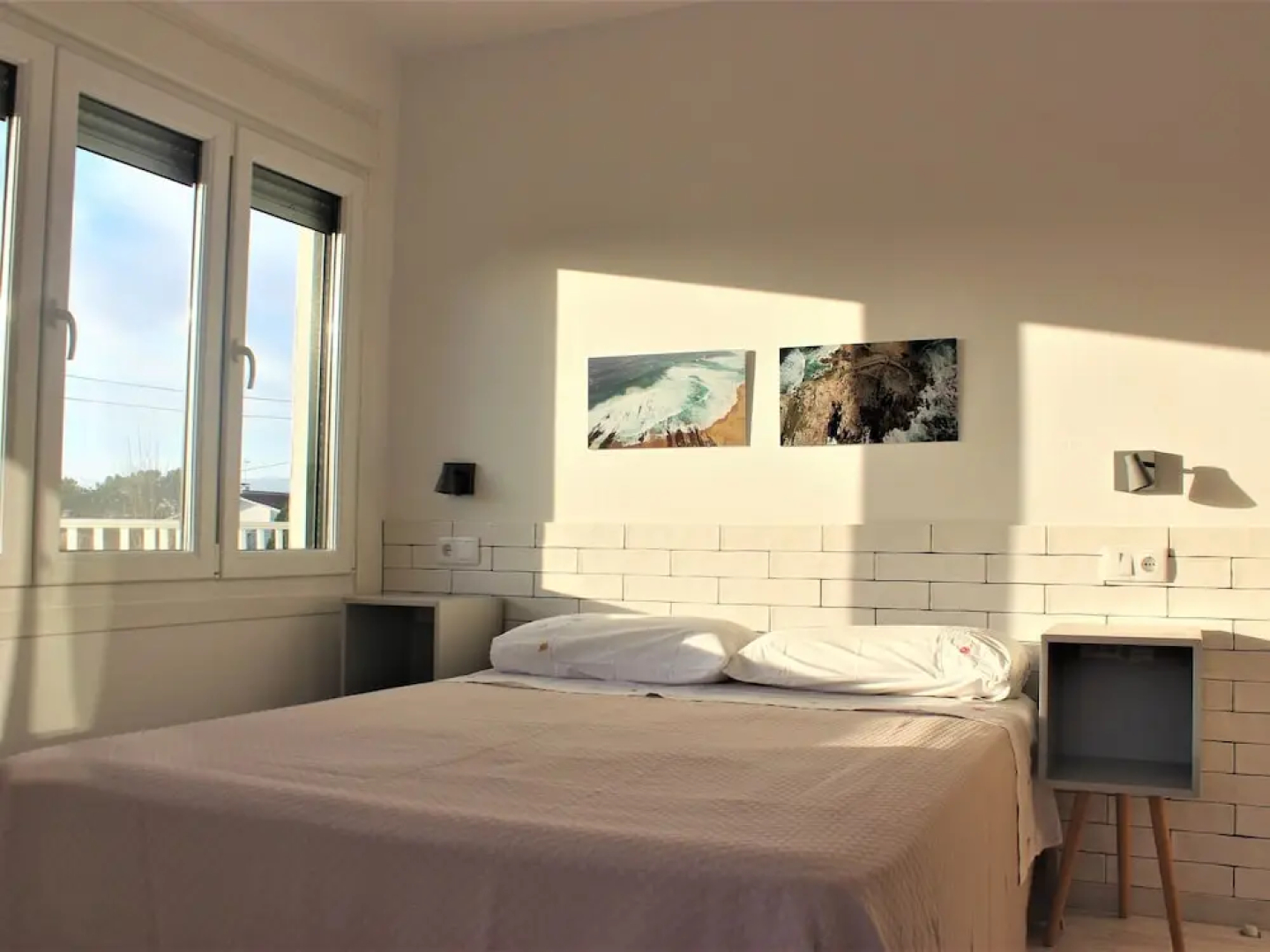 Spacious and Sunny Apartment With Garden Directly on the Beach of Aguieira
