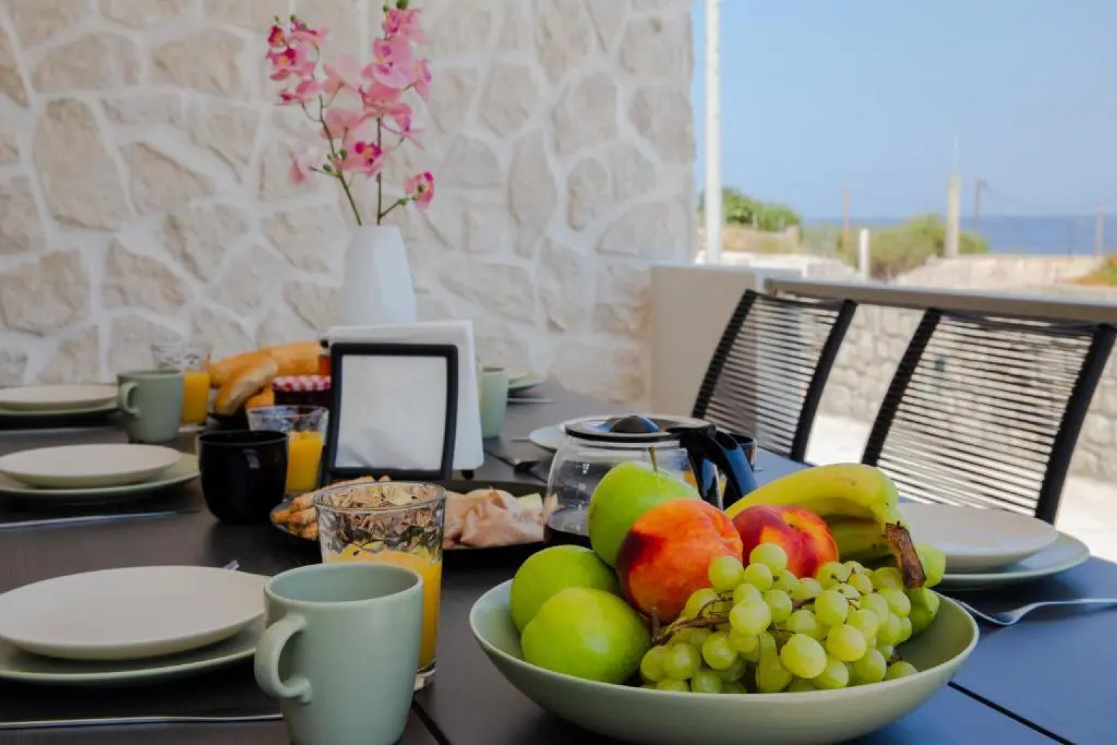 Ikia Seascape At Stegna