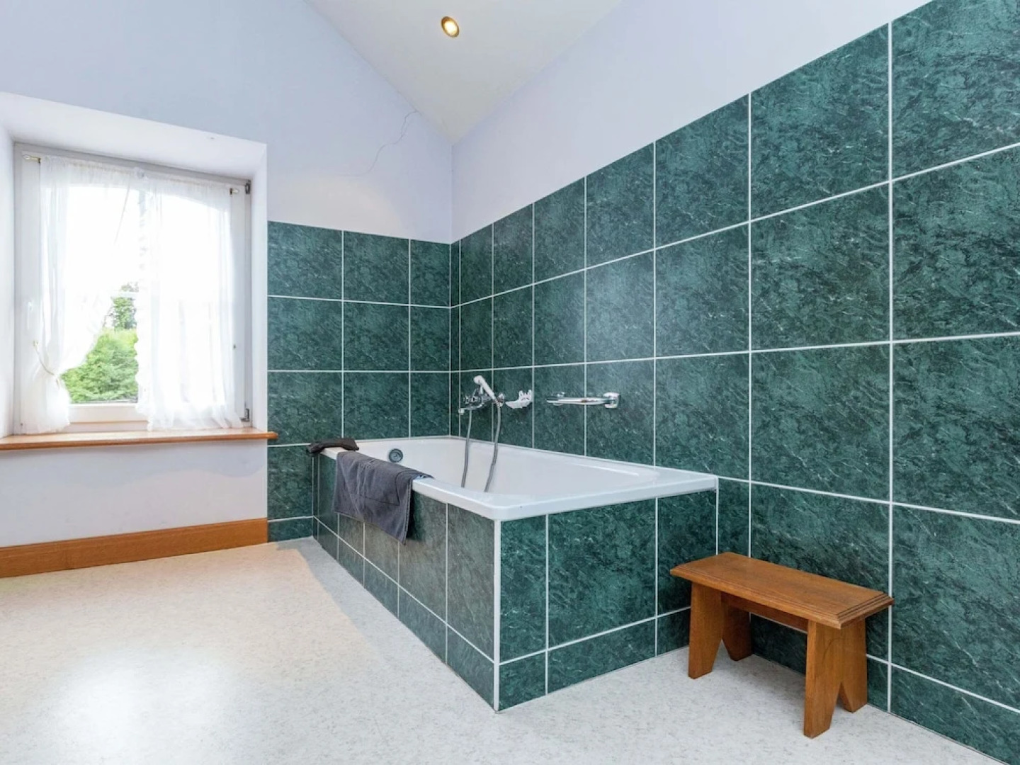 Wonderful Holiday Home in Saint-hubert With Sauna