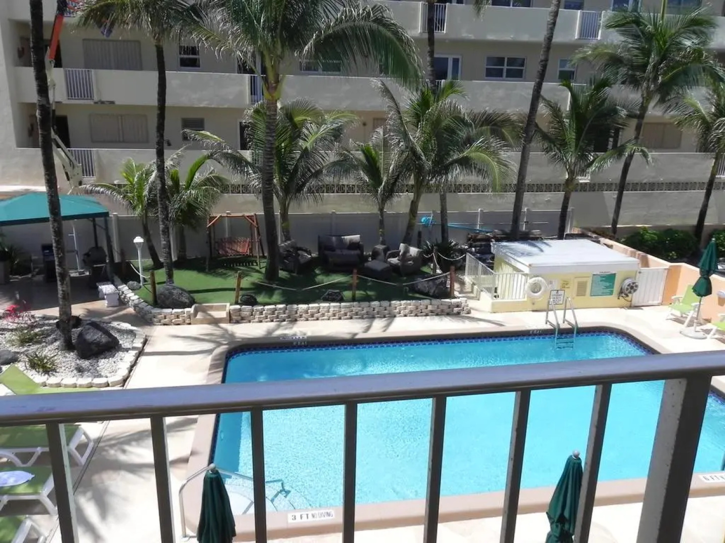 Windjammer Resort and Beach Club