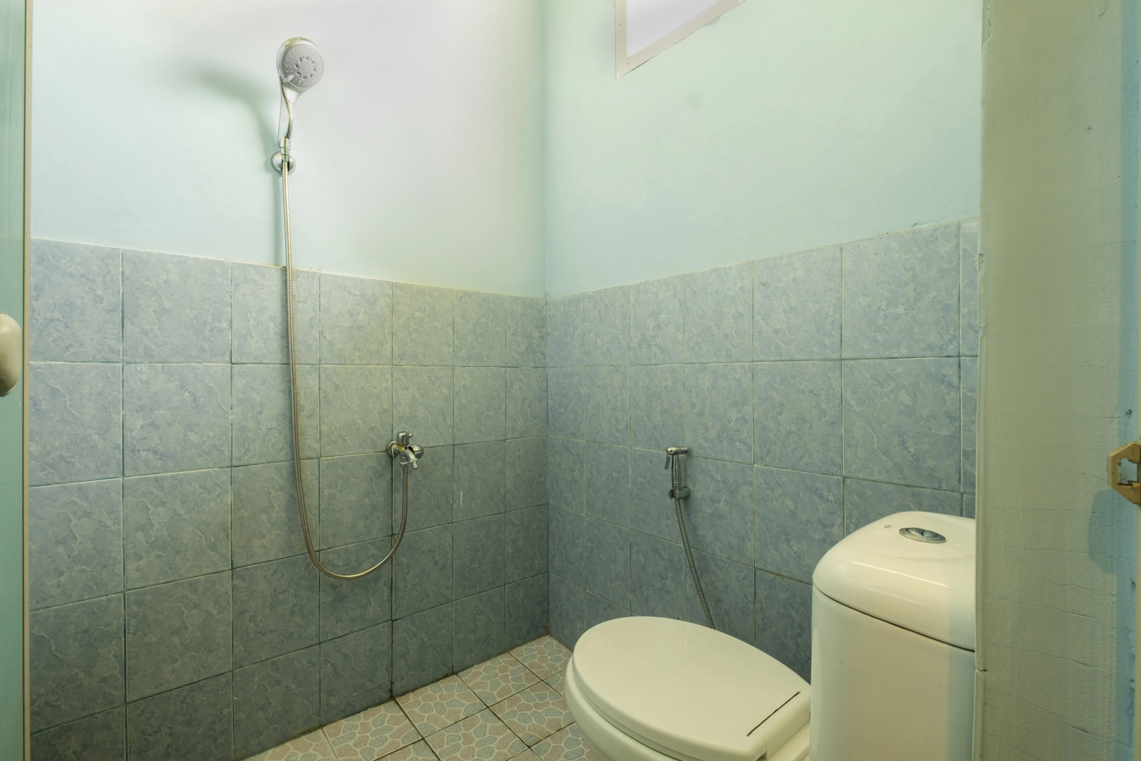 OYO 2859 Fatan Costel Syariah