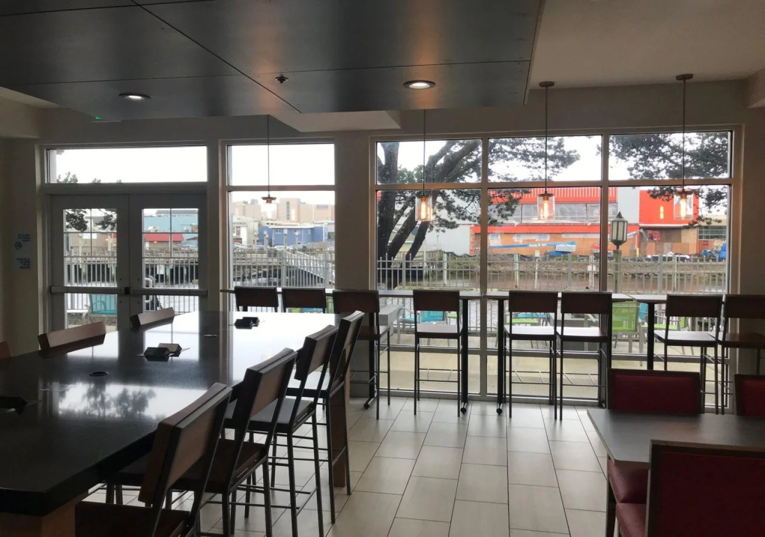 Holiday Inn Express Hotel & Suites Seaside-Convention Center by IHG