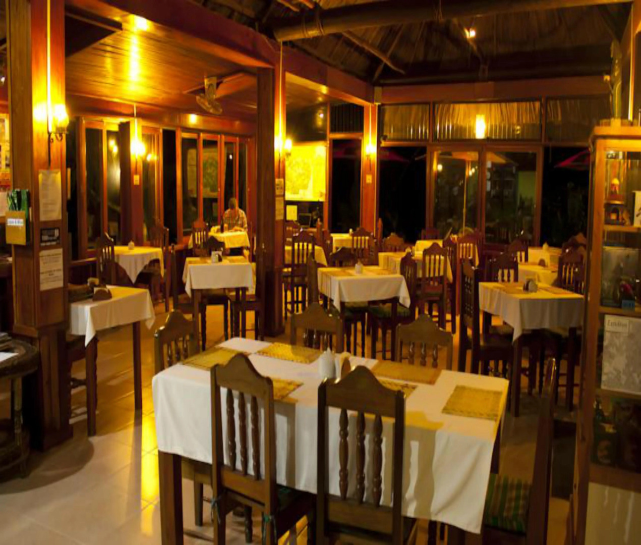 Hotel Jaguar Inn Tikal