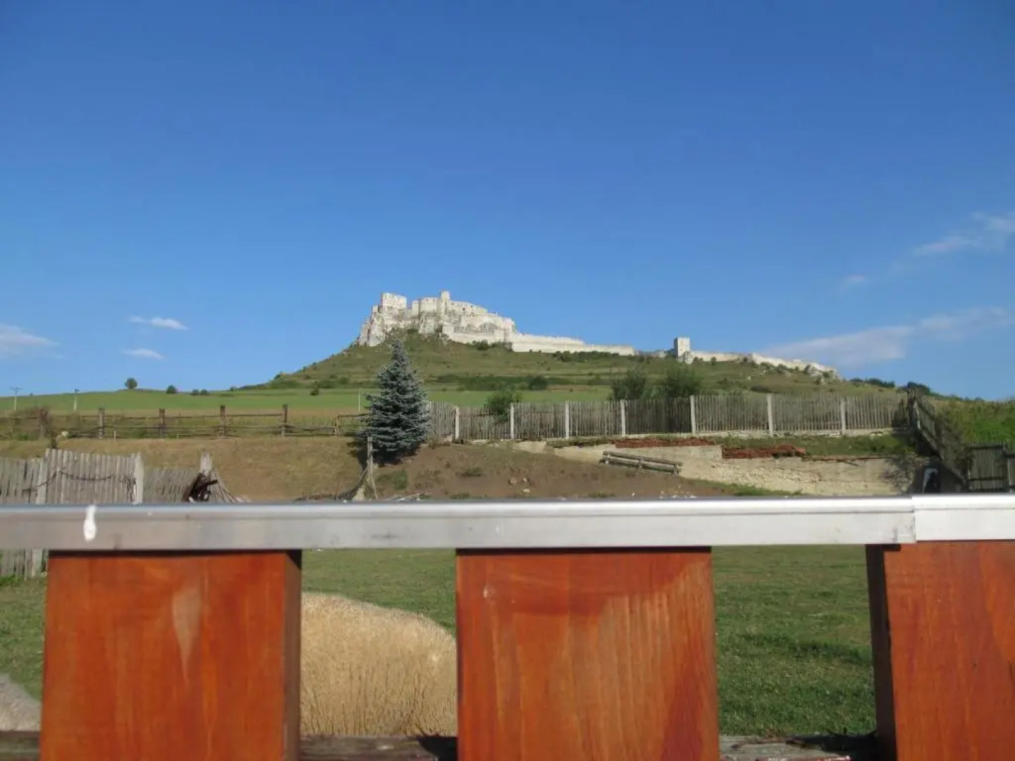 A+S Penzion Podzamok