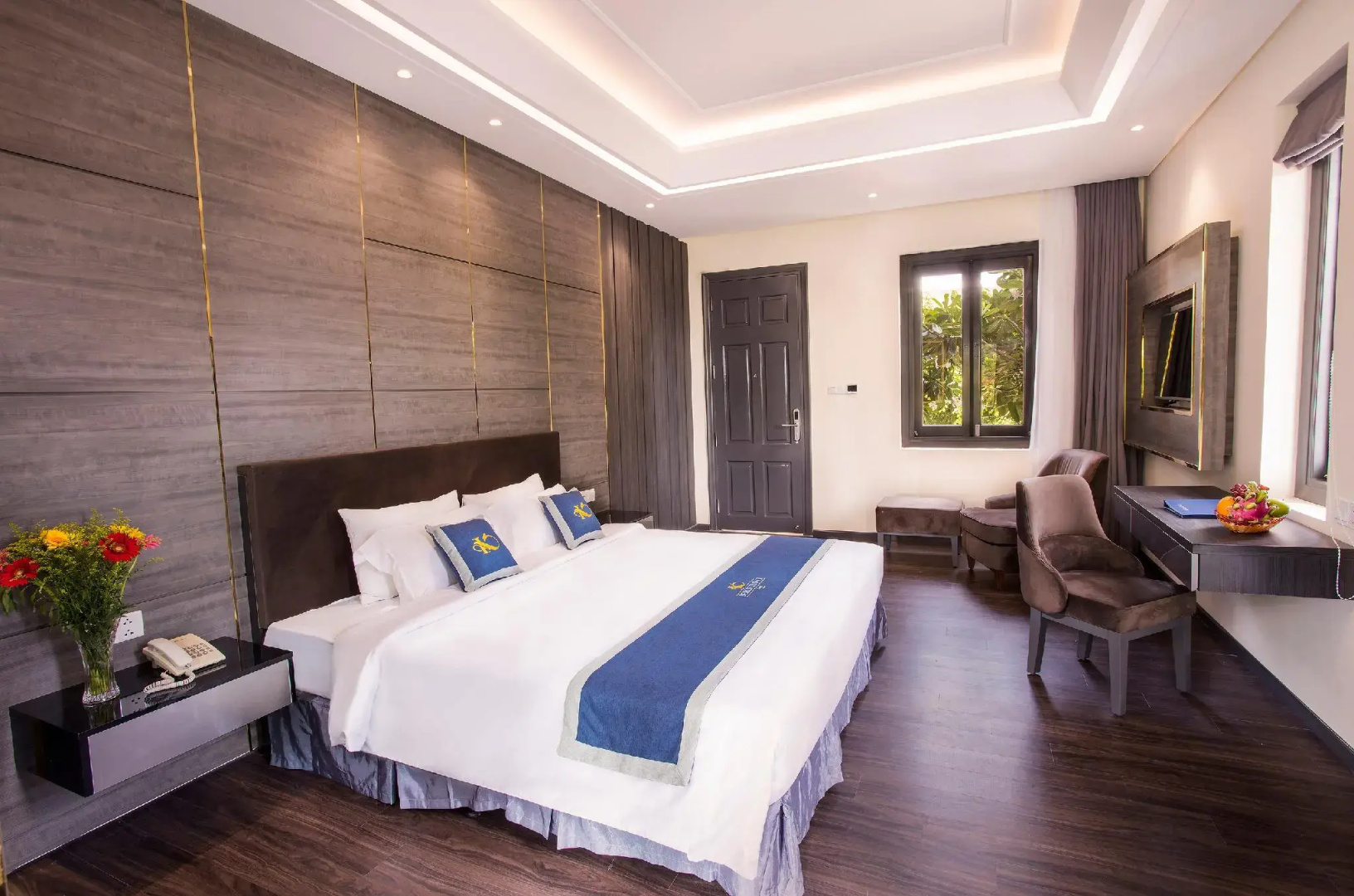 Beachfront Hotel