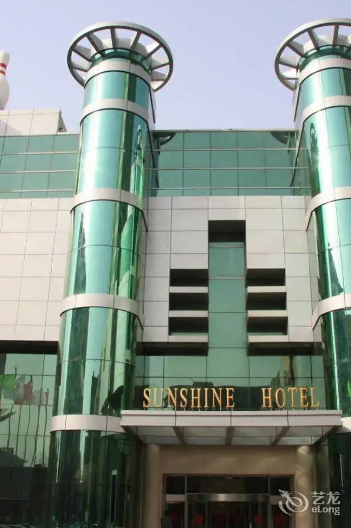 Sunshine Hotel