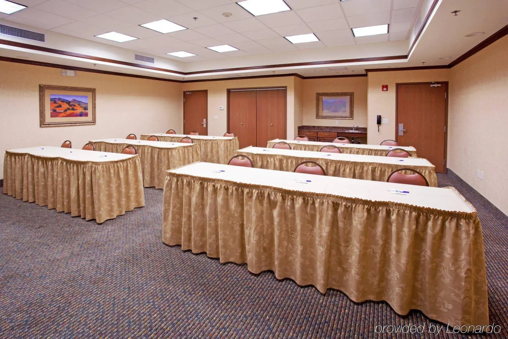 Holiday Inn Express & Suites Tooele by IHG