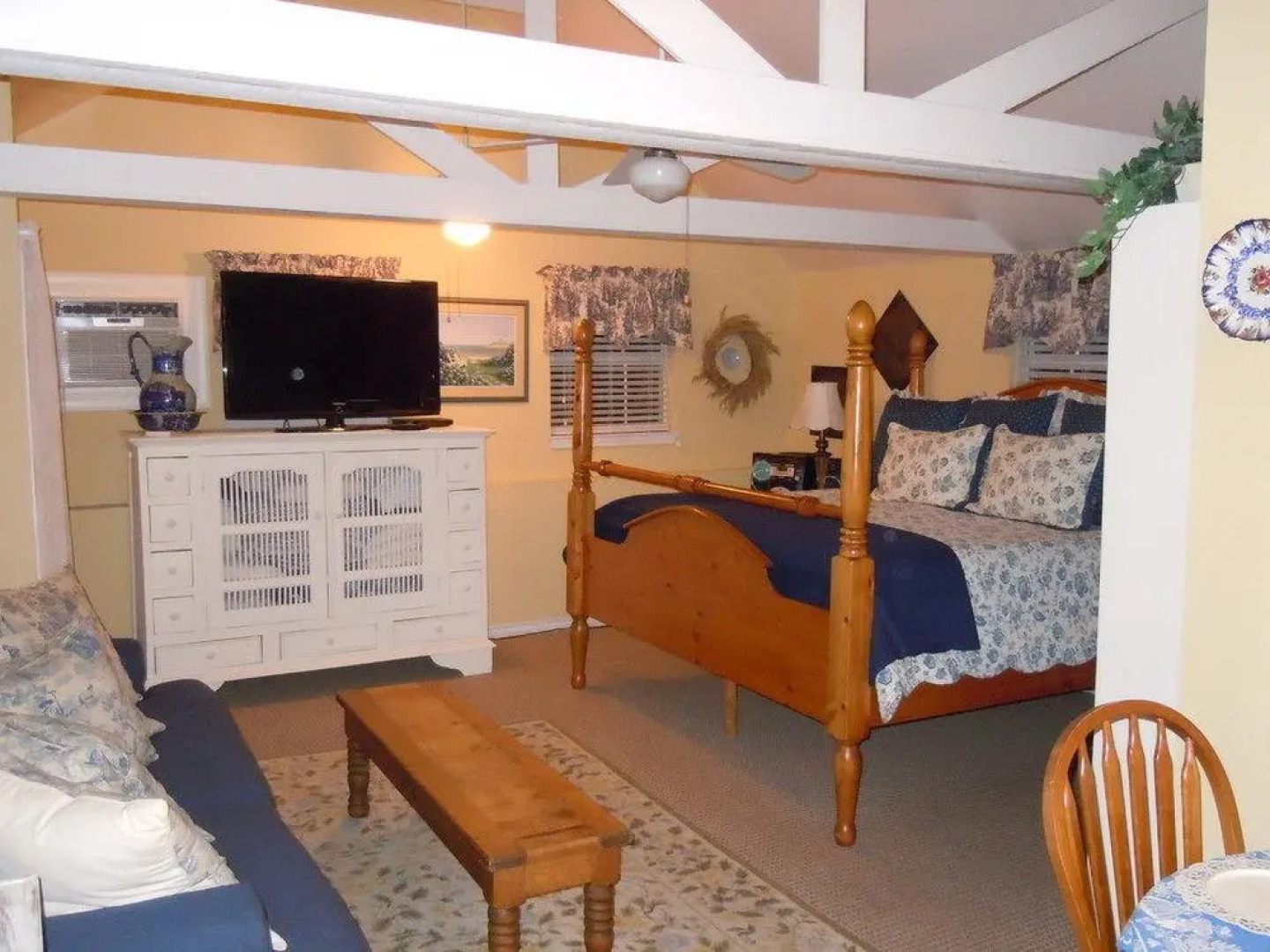 Carriage House Fredericksburg