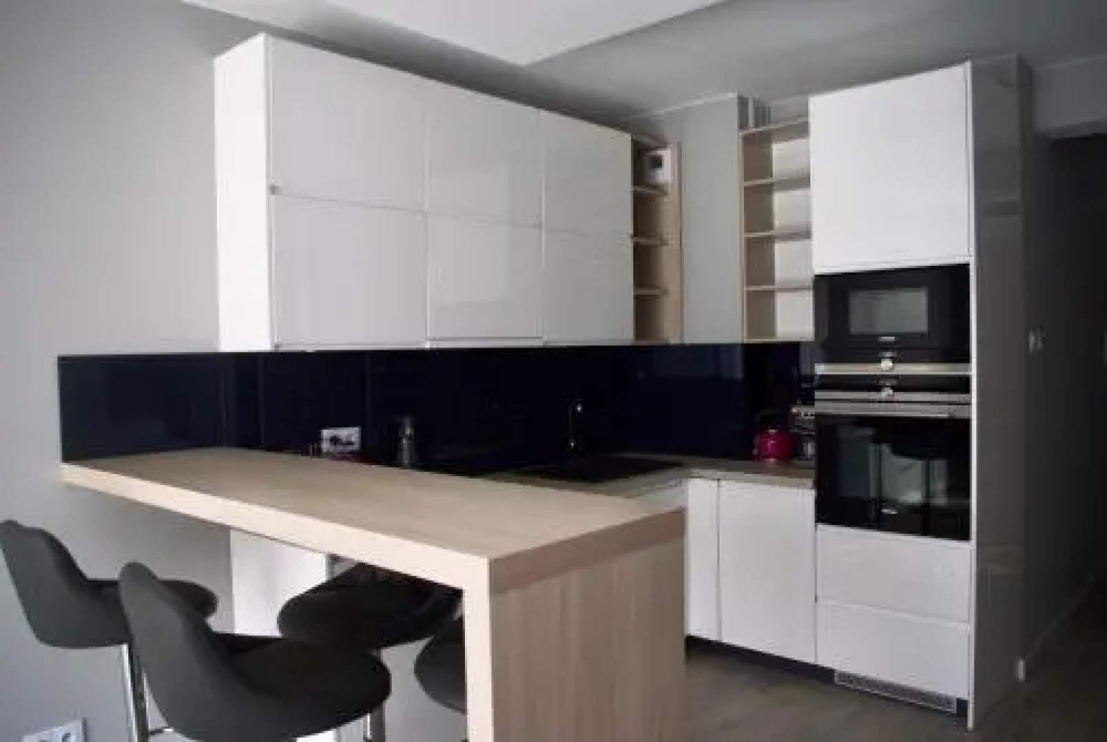 Mati Apartments