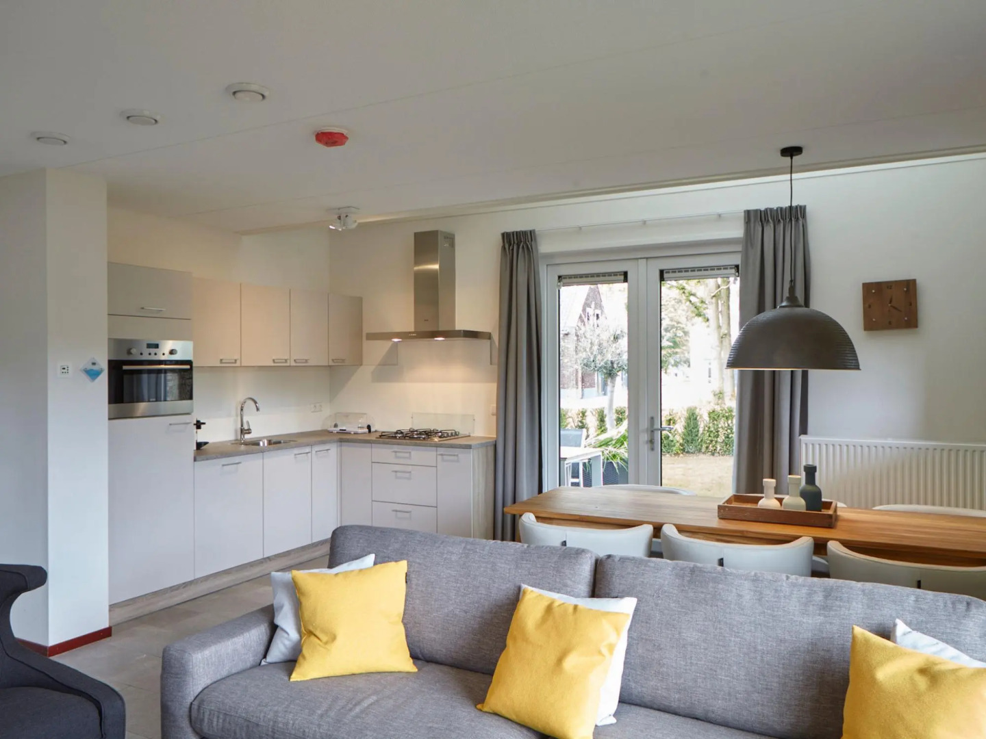 Villa With Bubble Bath, 4km From Maastricht