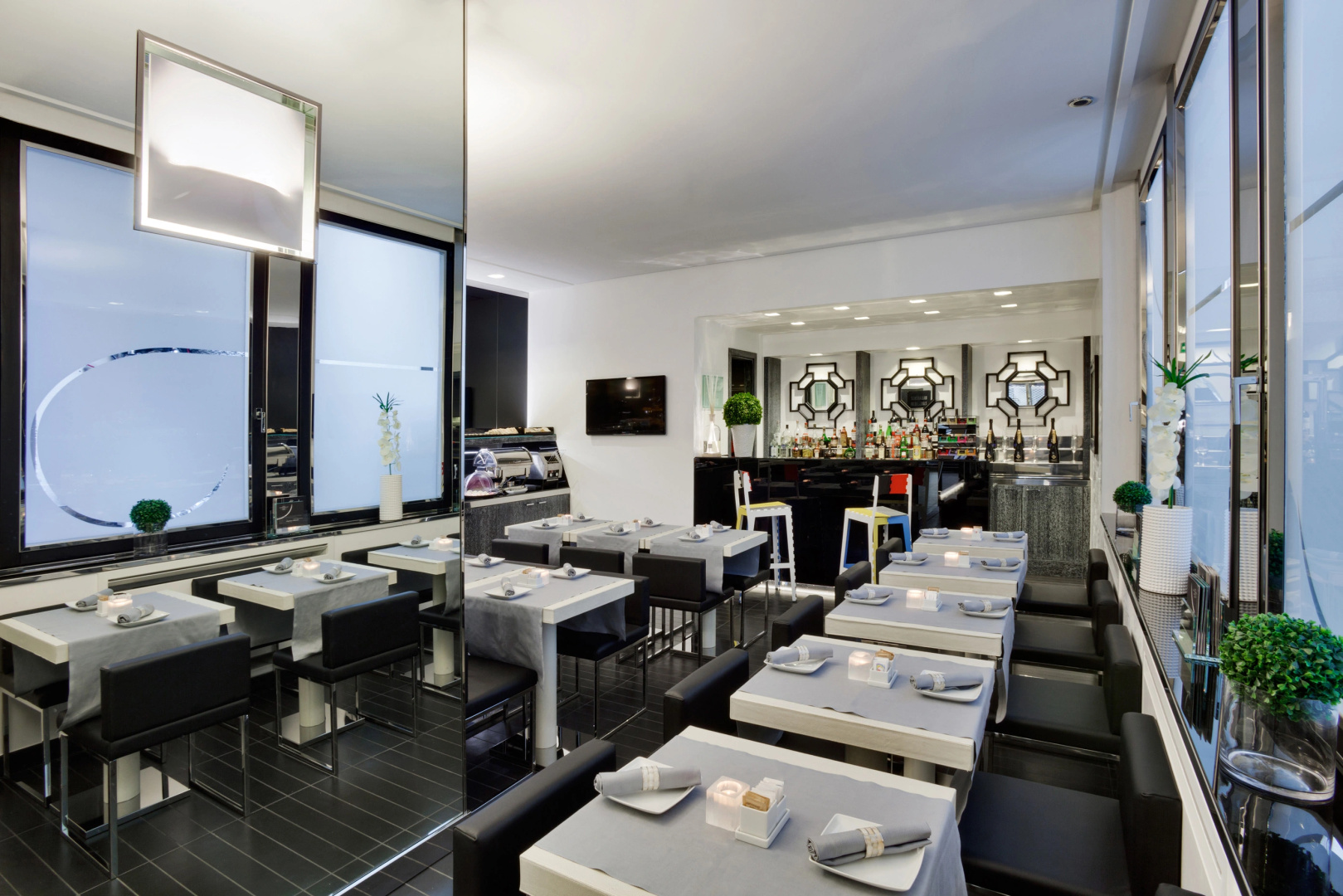 LHP Hotel Napoleon
