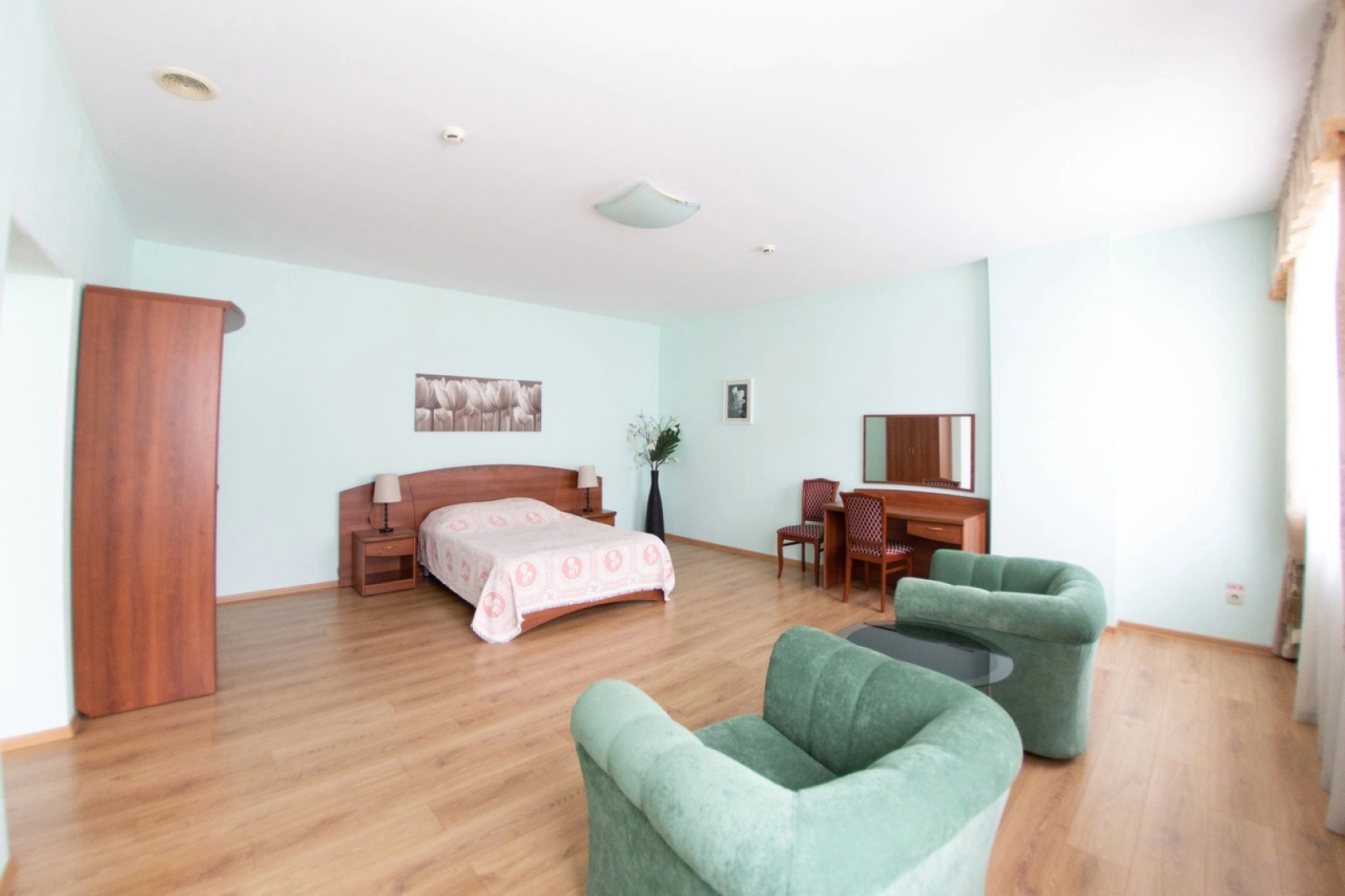 Avrora otel' Prokop'evsk