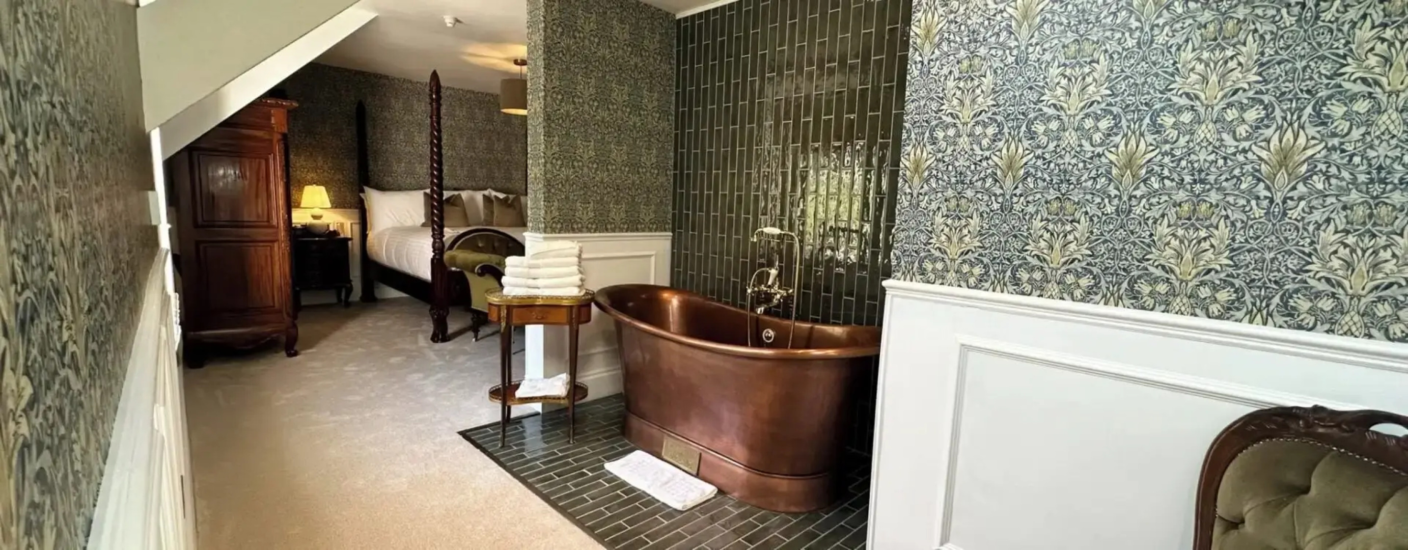 Plas Dinas Country House