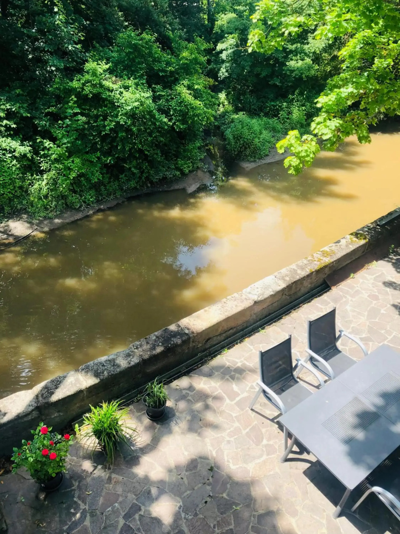 Riverside apartment in central Herzogenaurach