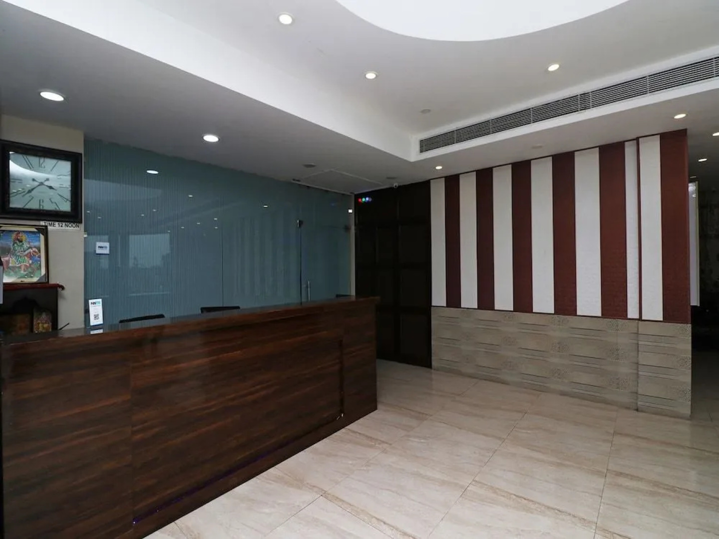 OYO 29383 Hotel Heaven Heights