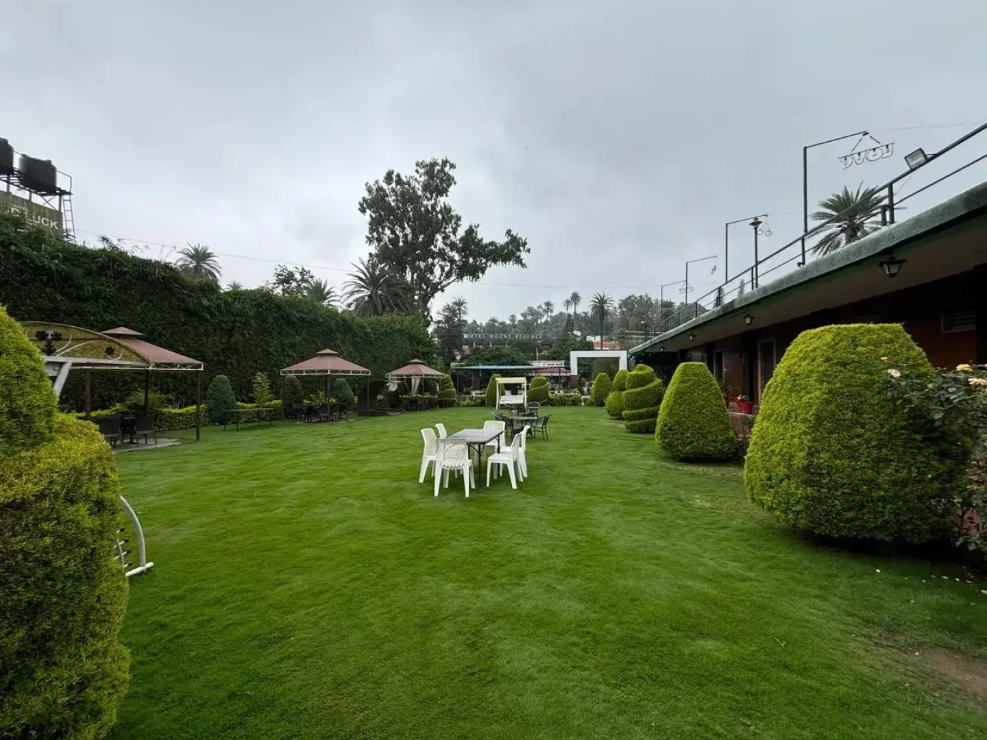 Royal Garden Retreat