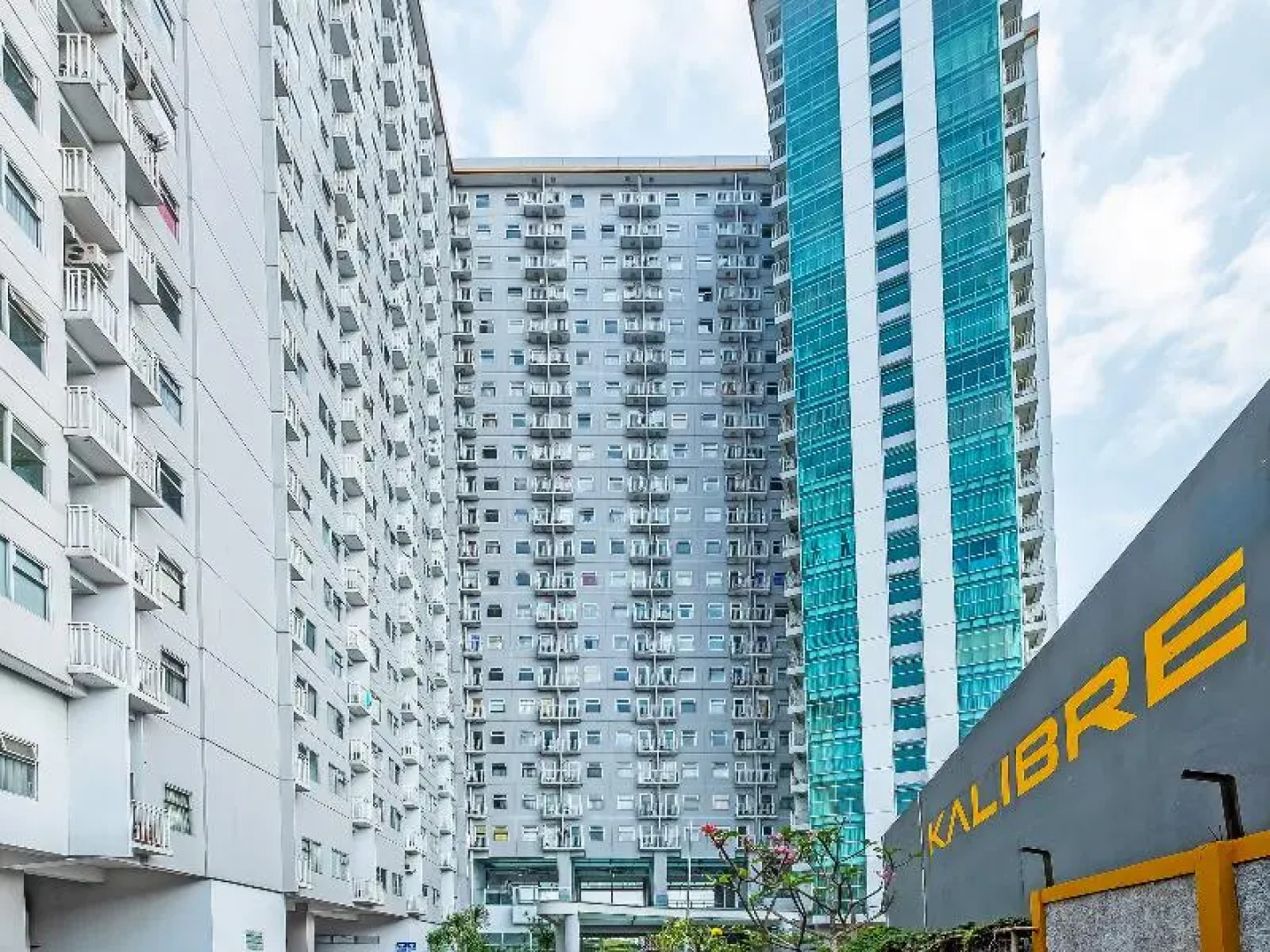 Super OYO CollectionO 91566 Easton Park Jatinangor