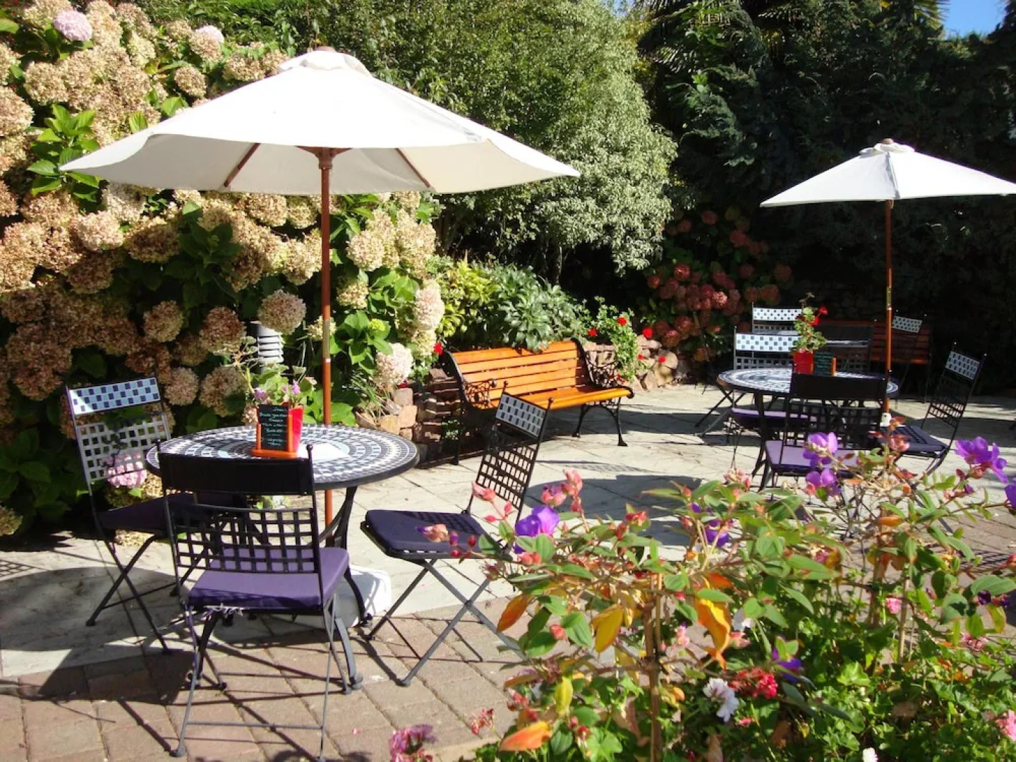 Old Bank House Hotel