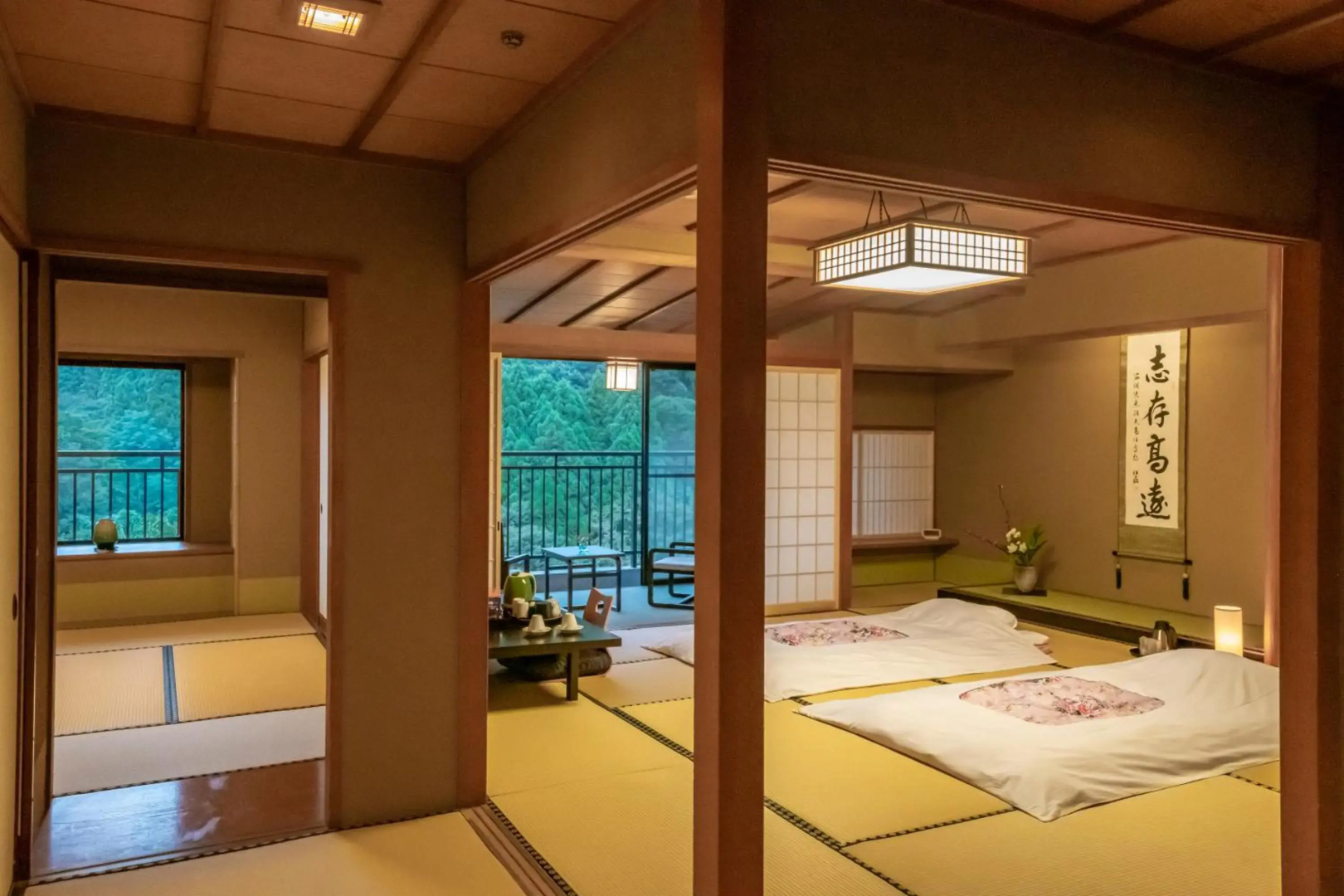 Yamanaka Spa Hanatsubaki