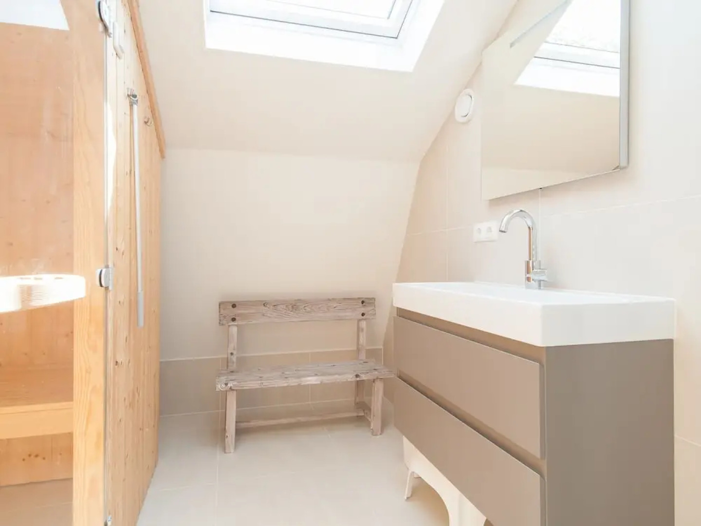 Beautiful new Villa With Sauna Surrounded by Dune Reserve Near the sea