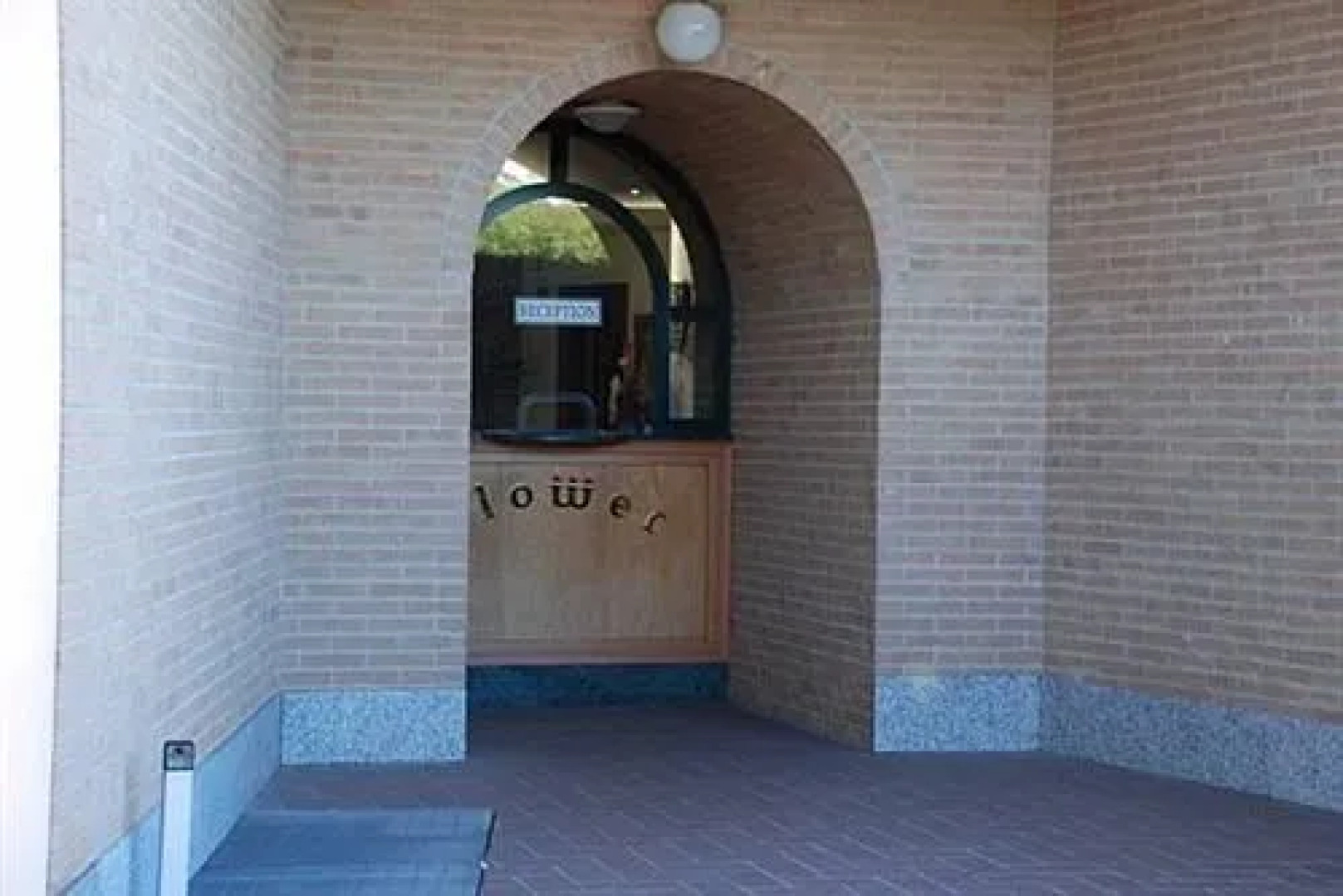 Hotel - Motel Flower