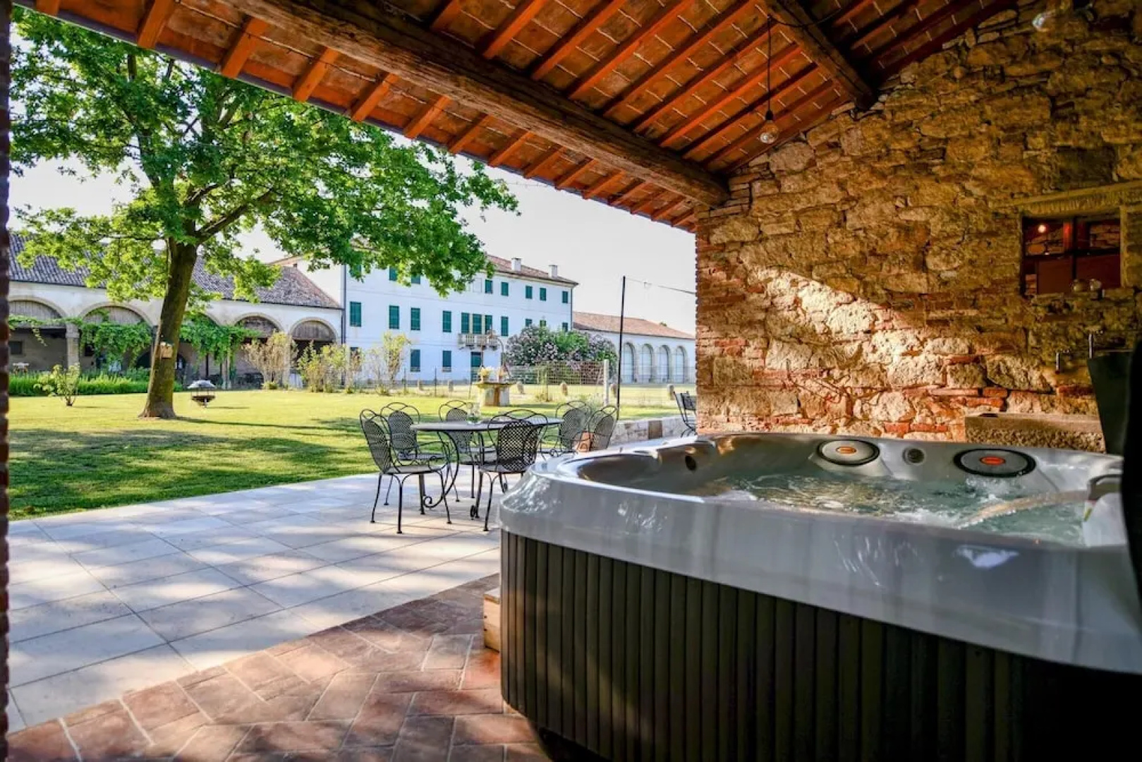 Rosmarino Apartment With two Bedrooms and one Bathroom on the Ground Floor Apartment 1