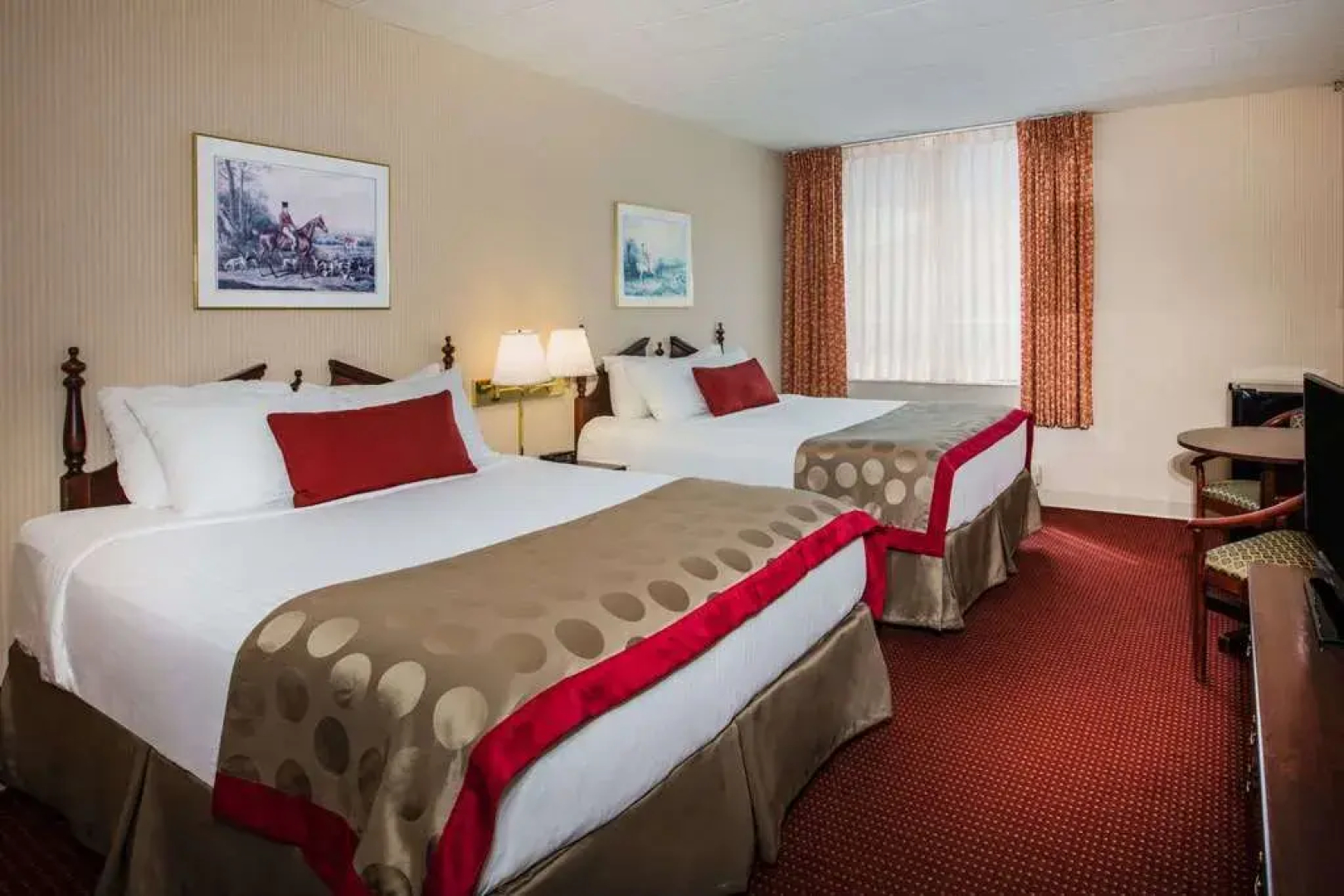 Ramada Ligonier