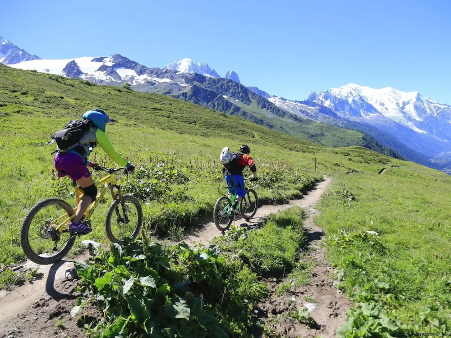 Peaceful Chalet in Les Houches with Garage