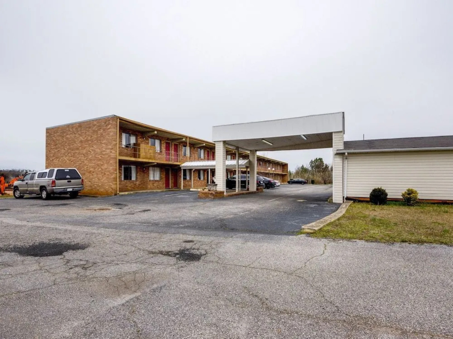 OYO Hotel Mauldin SC South Main Street