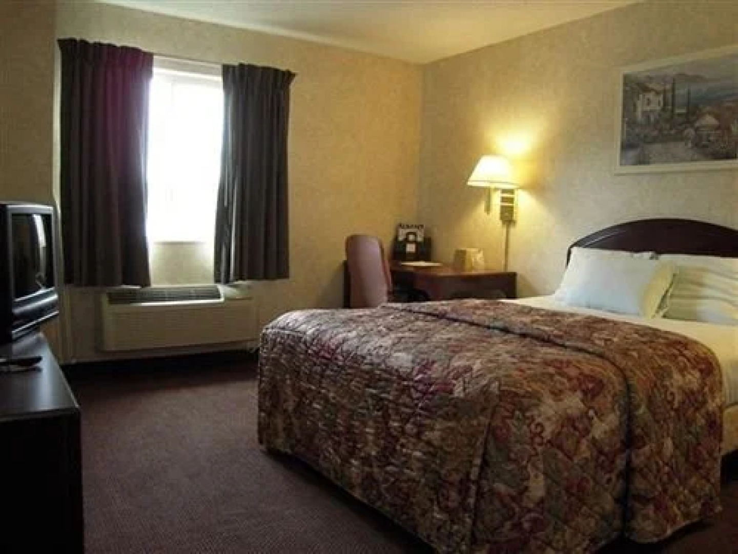 Cocca's Inn & Suites - Route 7