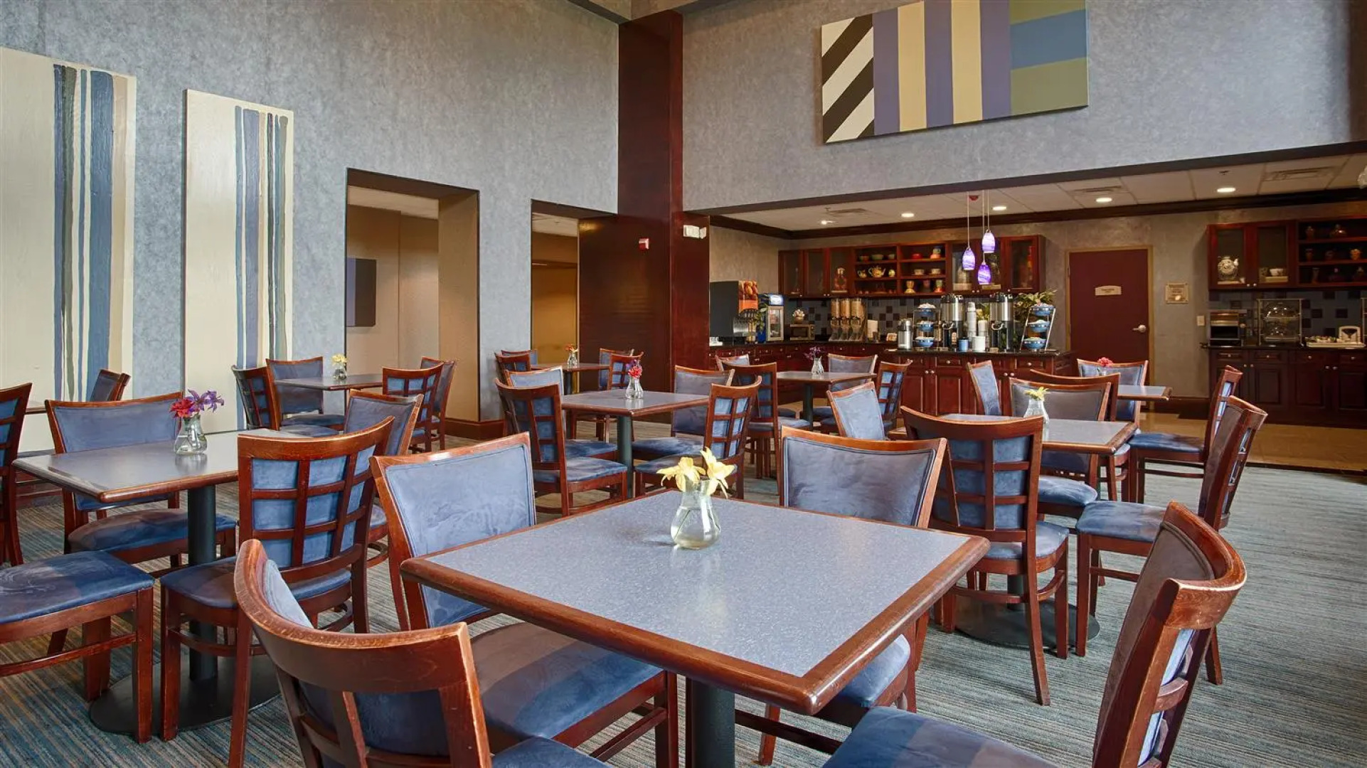 Best Western Plus Lake County Inn & Suites