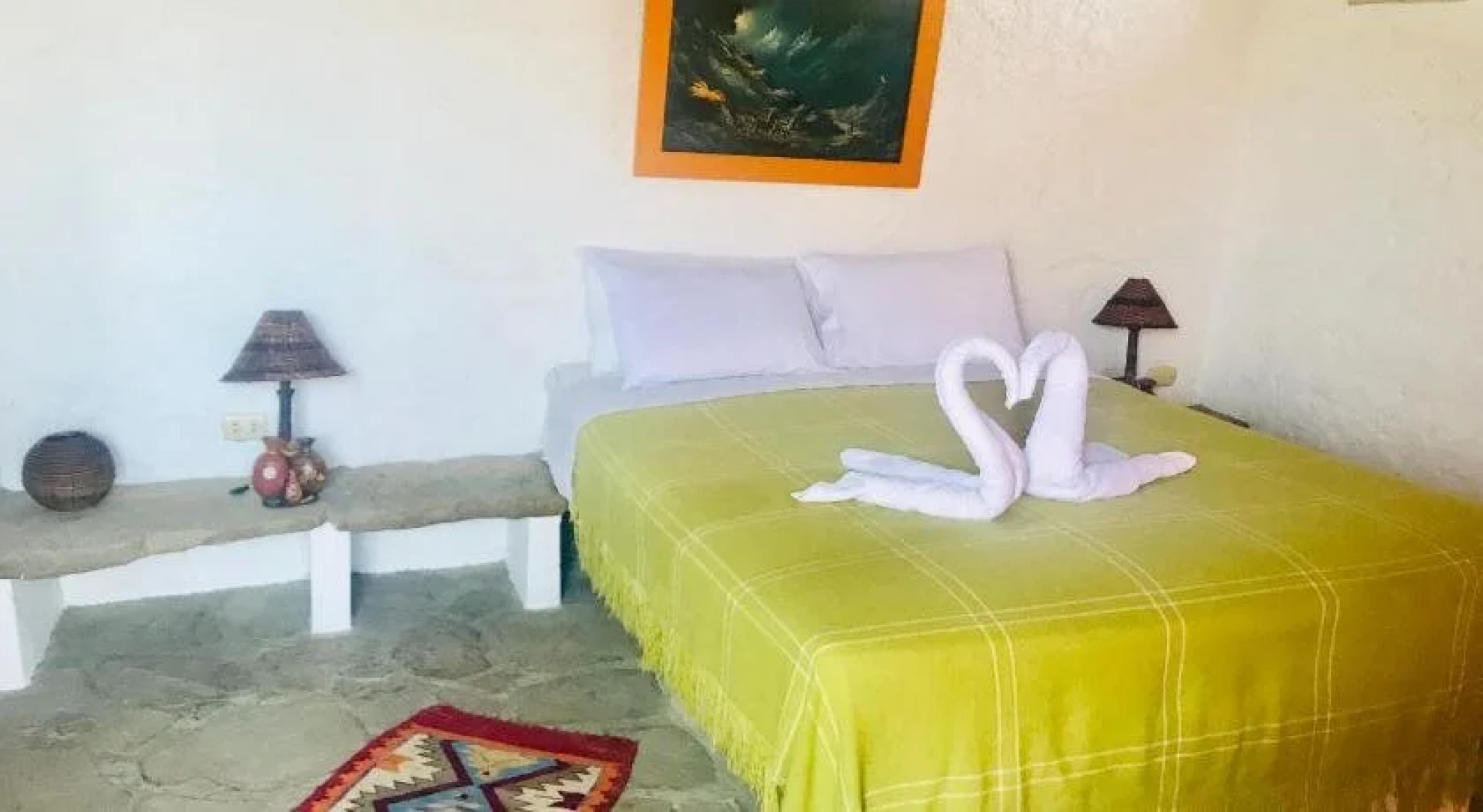 Hotel Smiling Crab