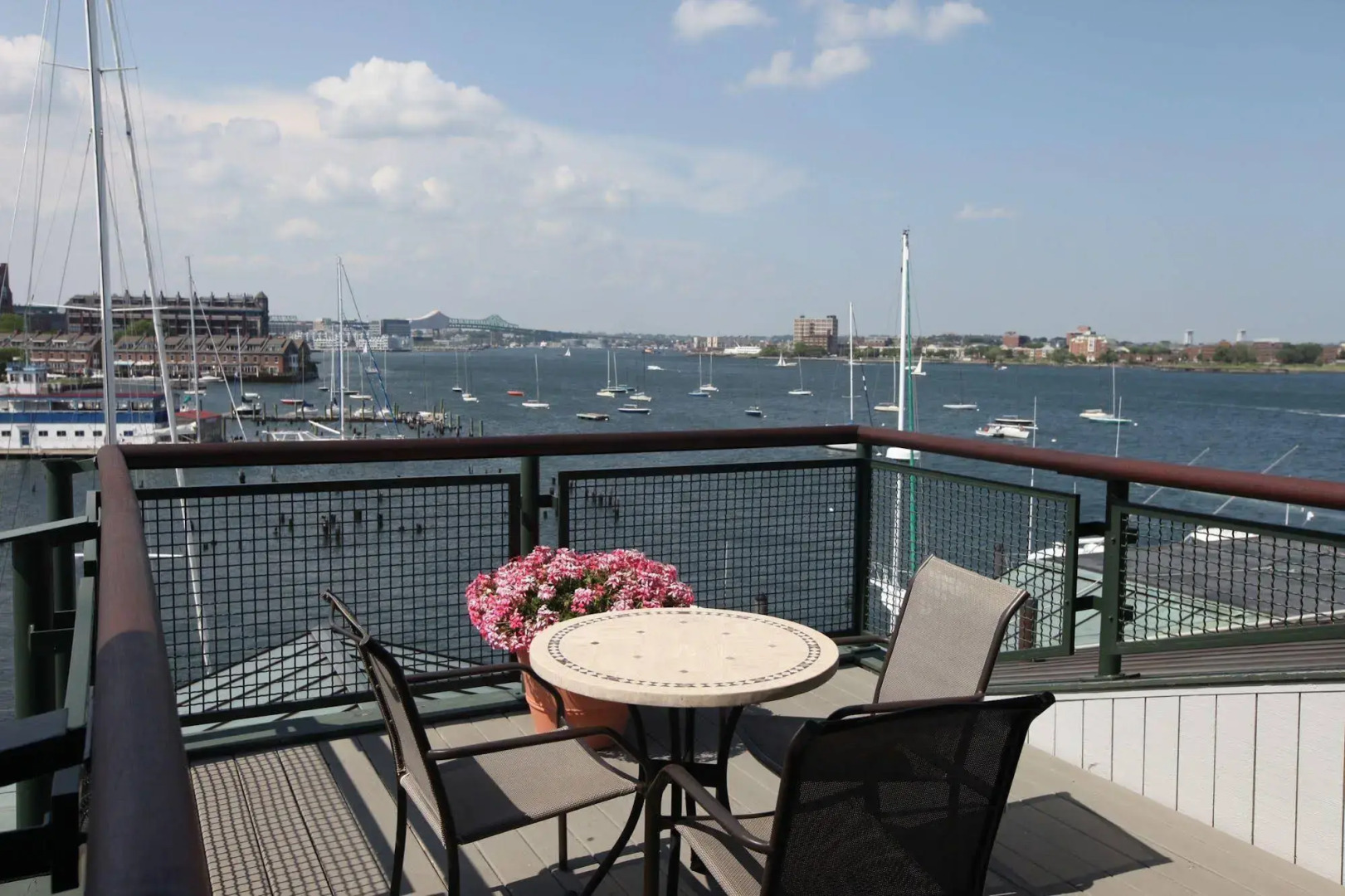 Boston Yacht Haven Inn & Marina