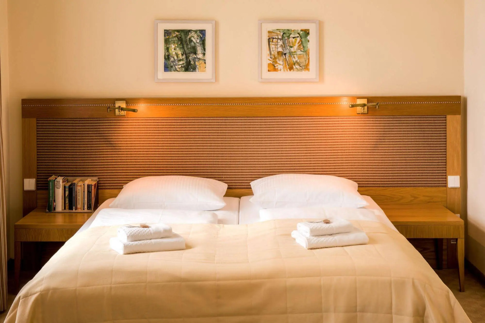 Schloss und Gut Liebenberg