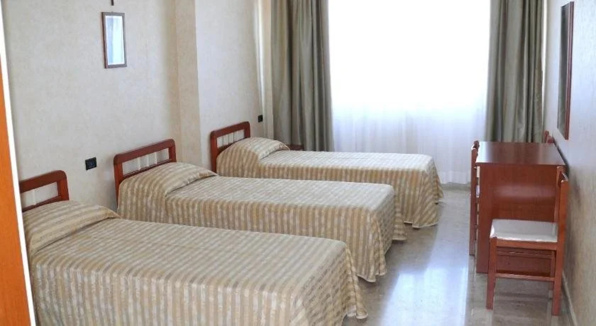 Albergo Casa Del Pellegrino