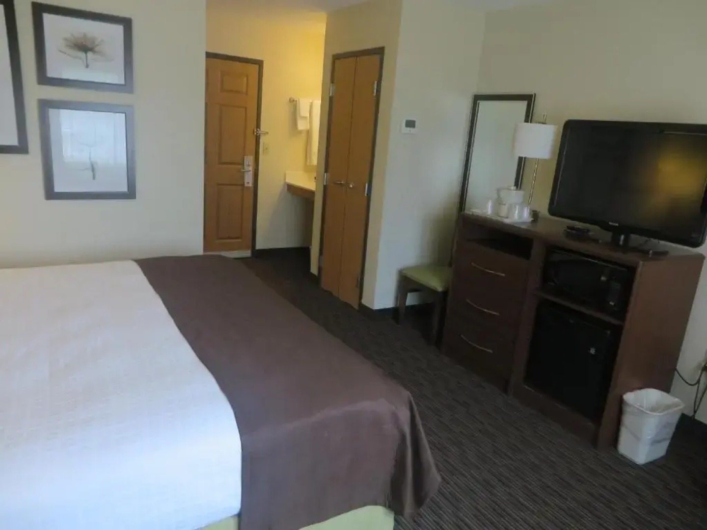 AmericInn Hotel & Suites Rice Lake