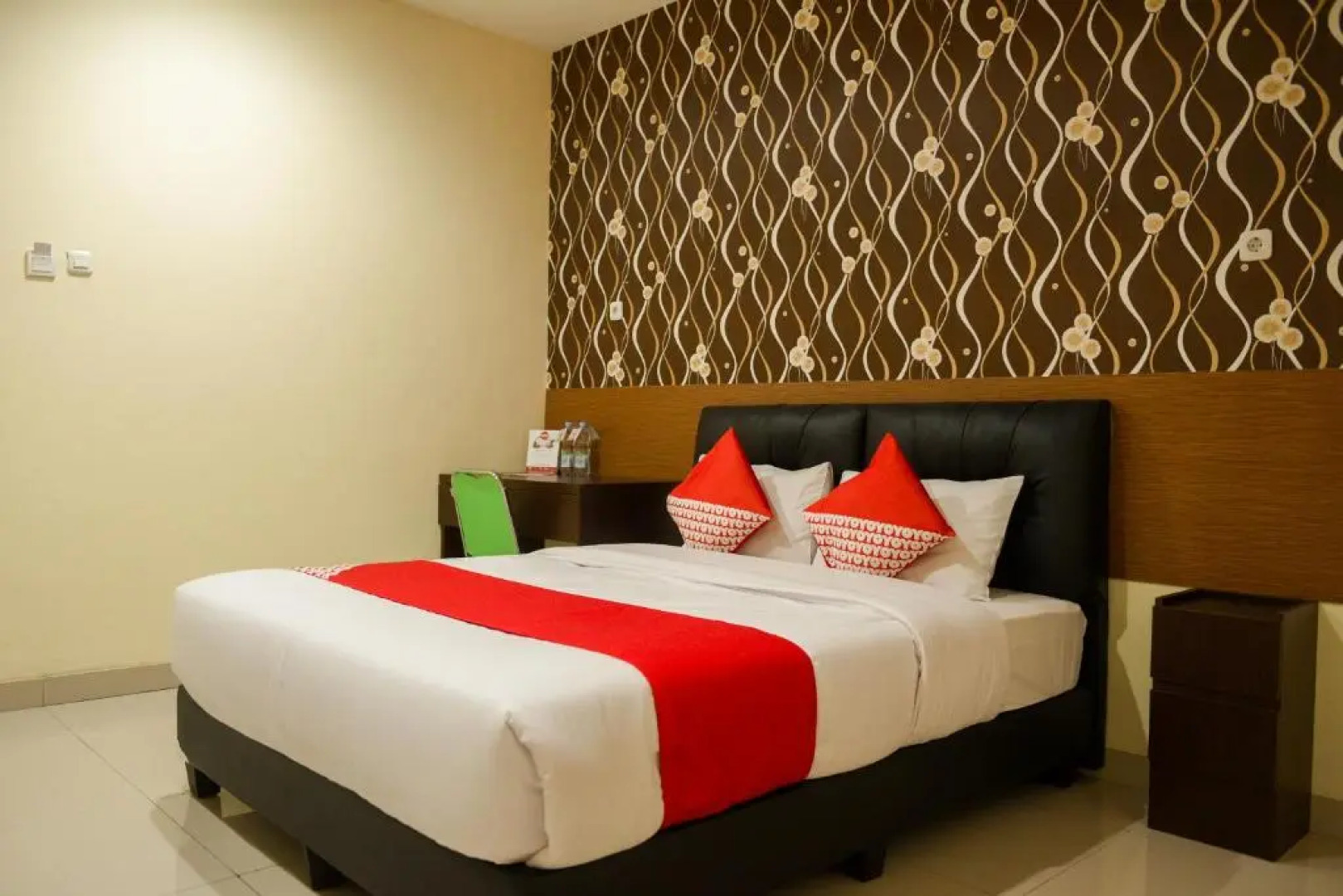 OYO 2757 庞多克诺尔拉哈j酒店(OYO 2757 Pondok Noer Rahayu)