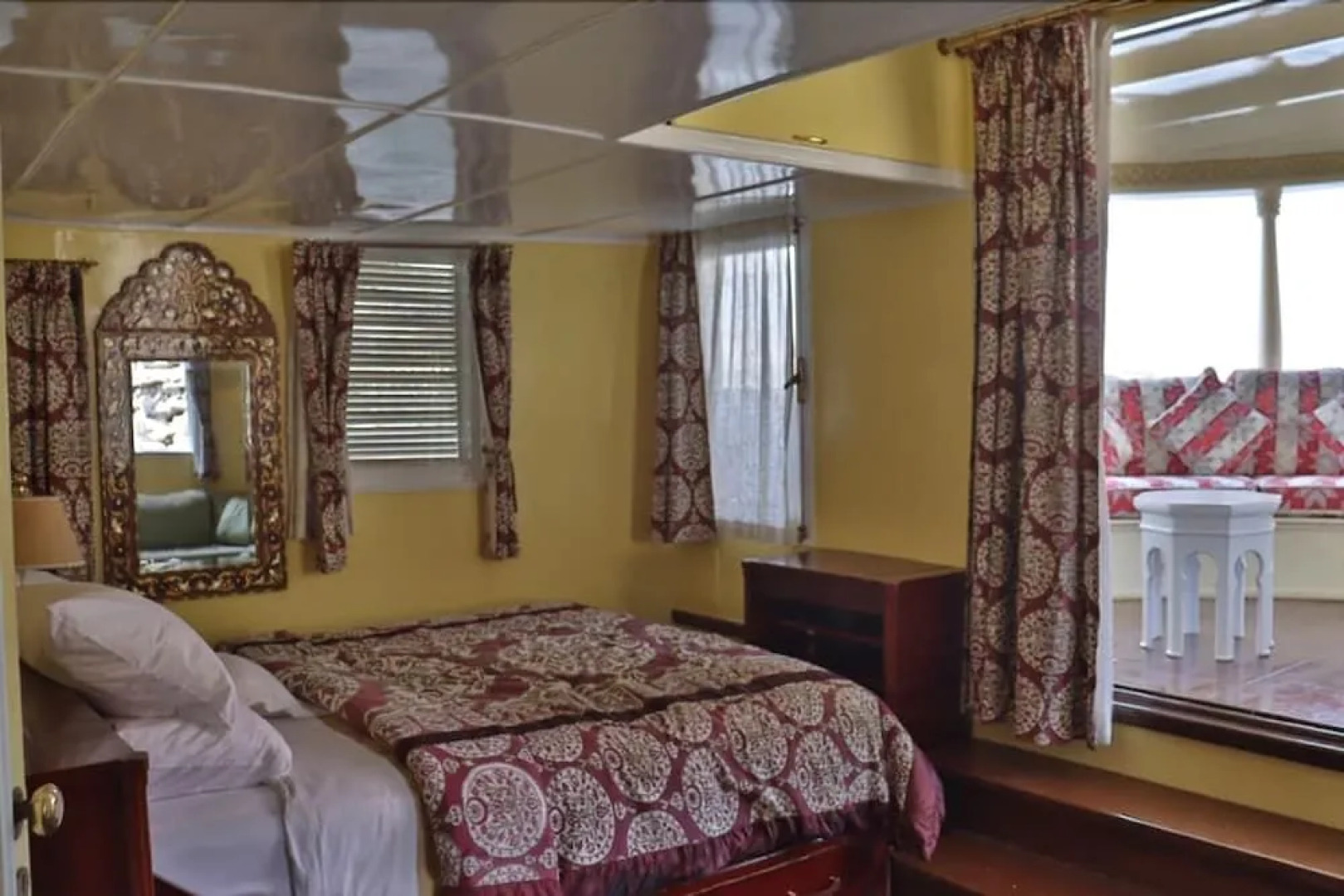 Dahabiya Nile Cruises - Private Boat - All-Inclusive