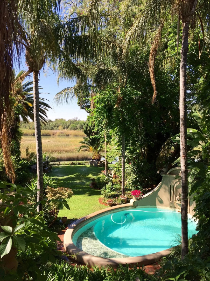 Le Must River Residence