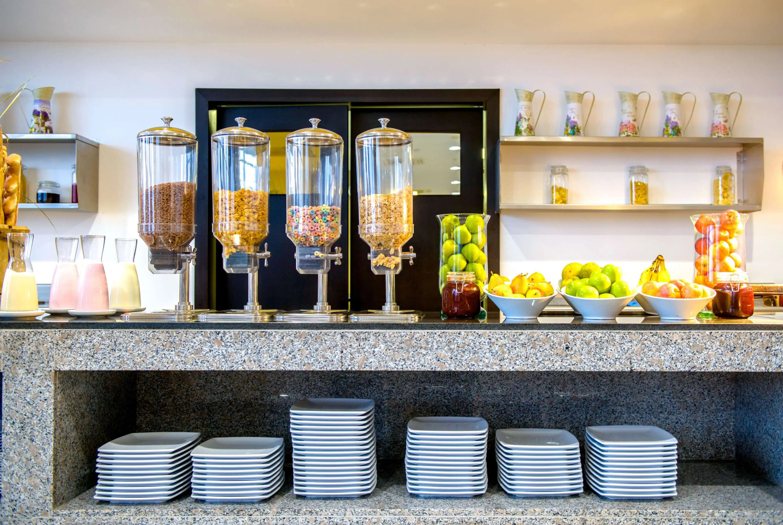 Wyndham Manta Sail Plaza Hotel & Convention Center