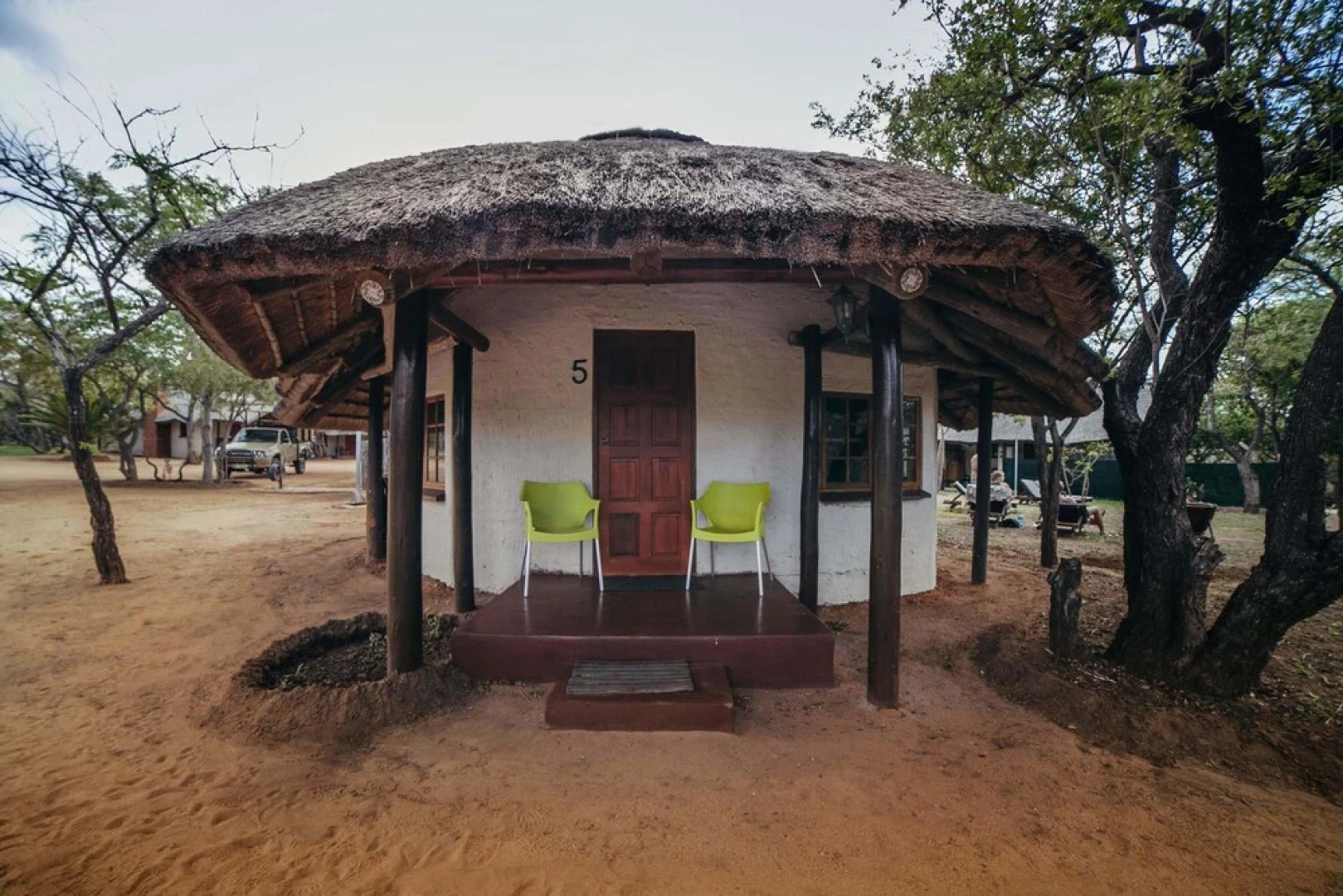 Wild Dogs Safari Lodge