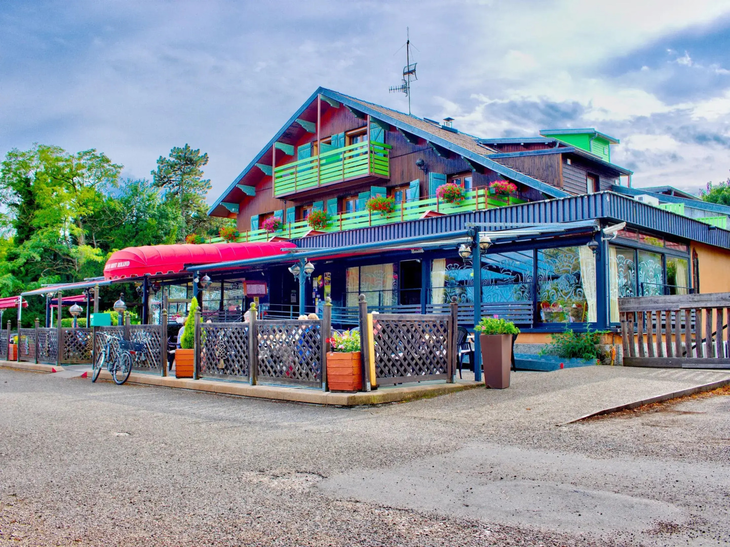 Logis Chalet du Mont Roland